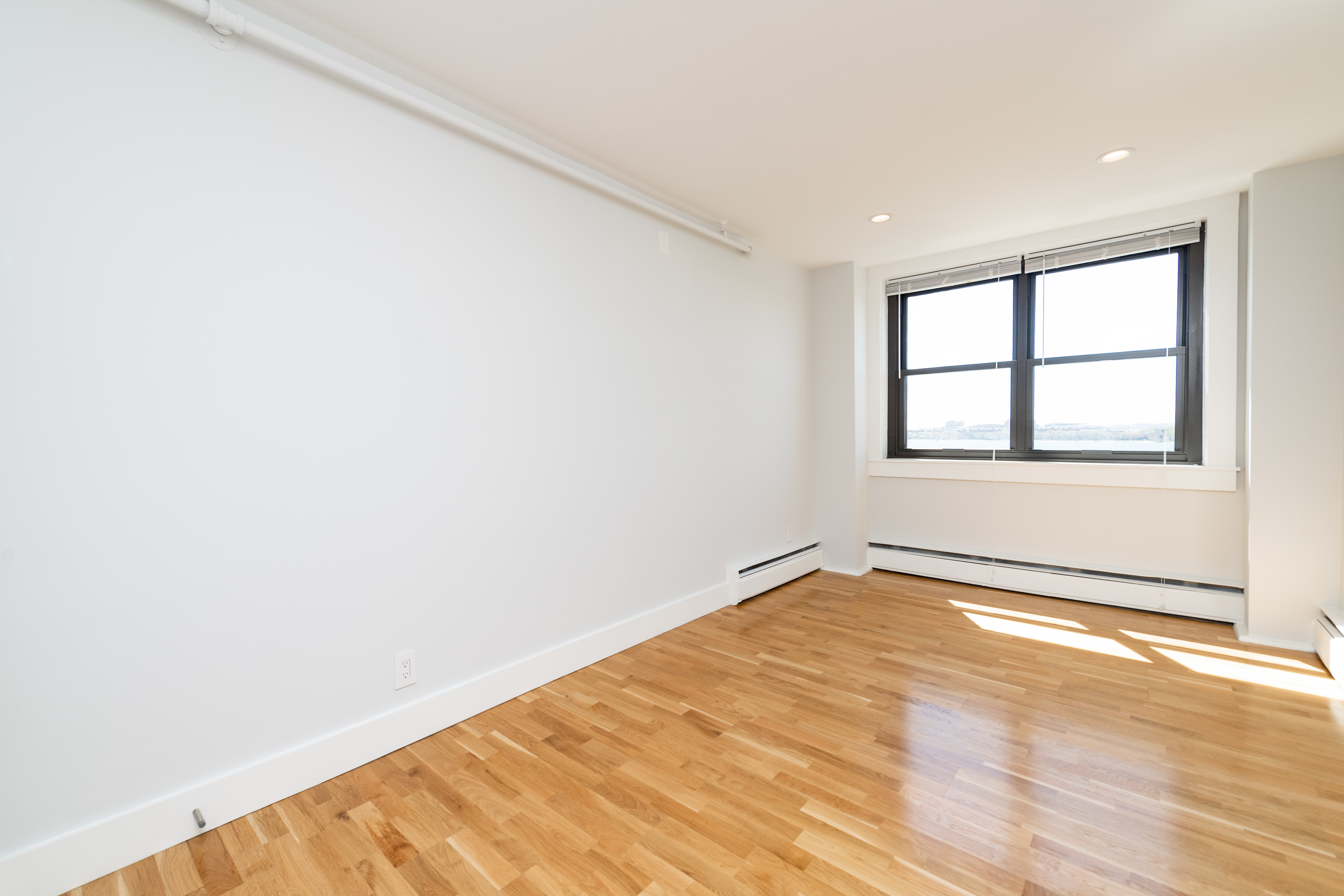 2 bed, 1 bath apartment for rent at 1410 Columbia Rd Unit 5G, South Boston — photo 9 of 10