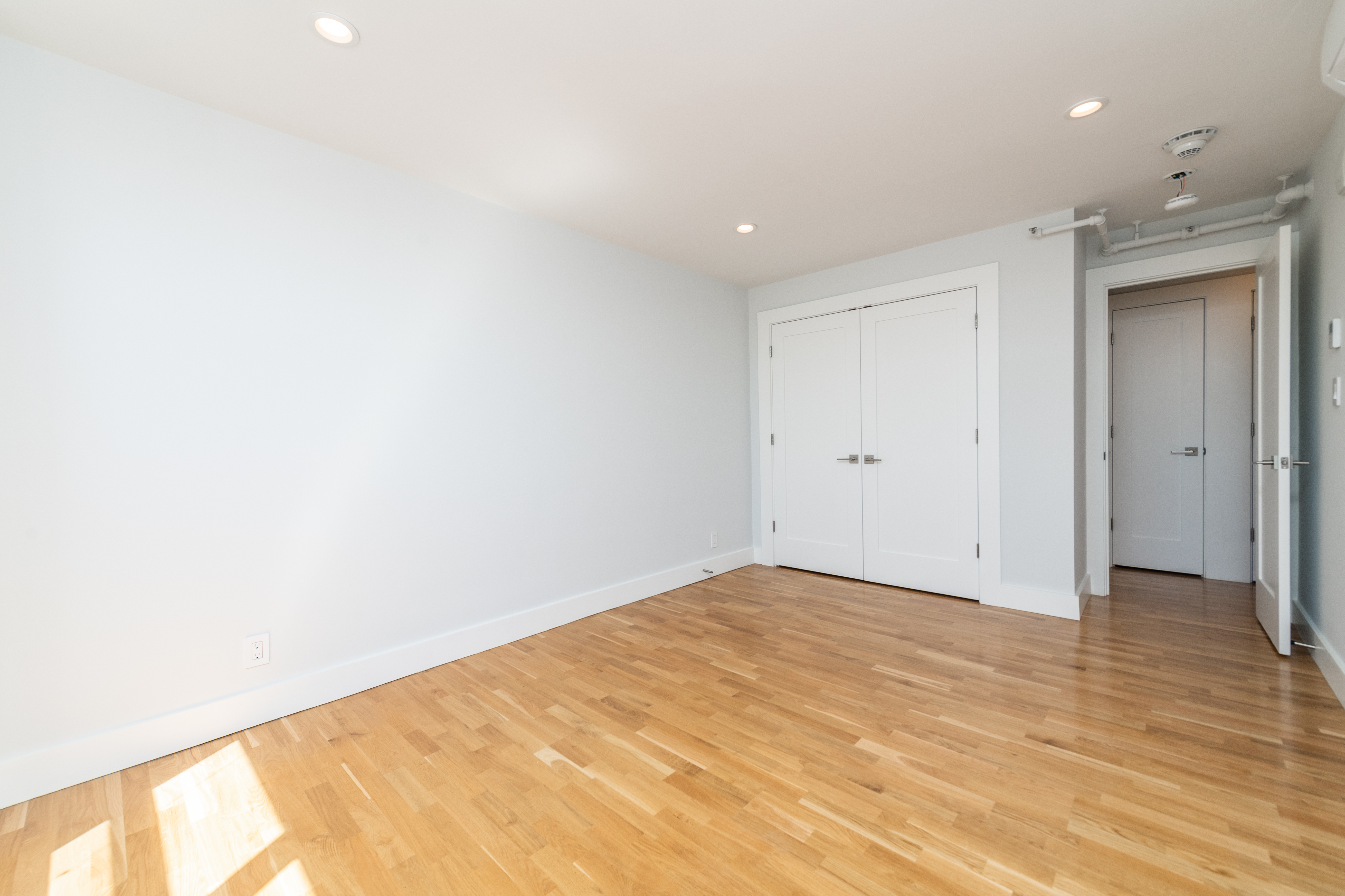 2 bed, 1 bath apartment for rent at 1410 Columbia Rd Unit 5G, South Boston — photo 8 of 10