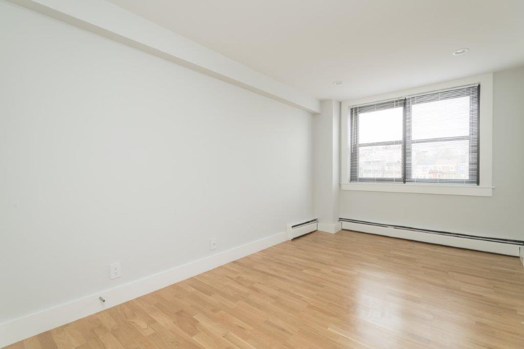 1410 Columbia Rd, South Boston