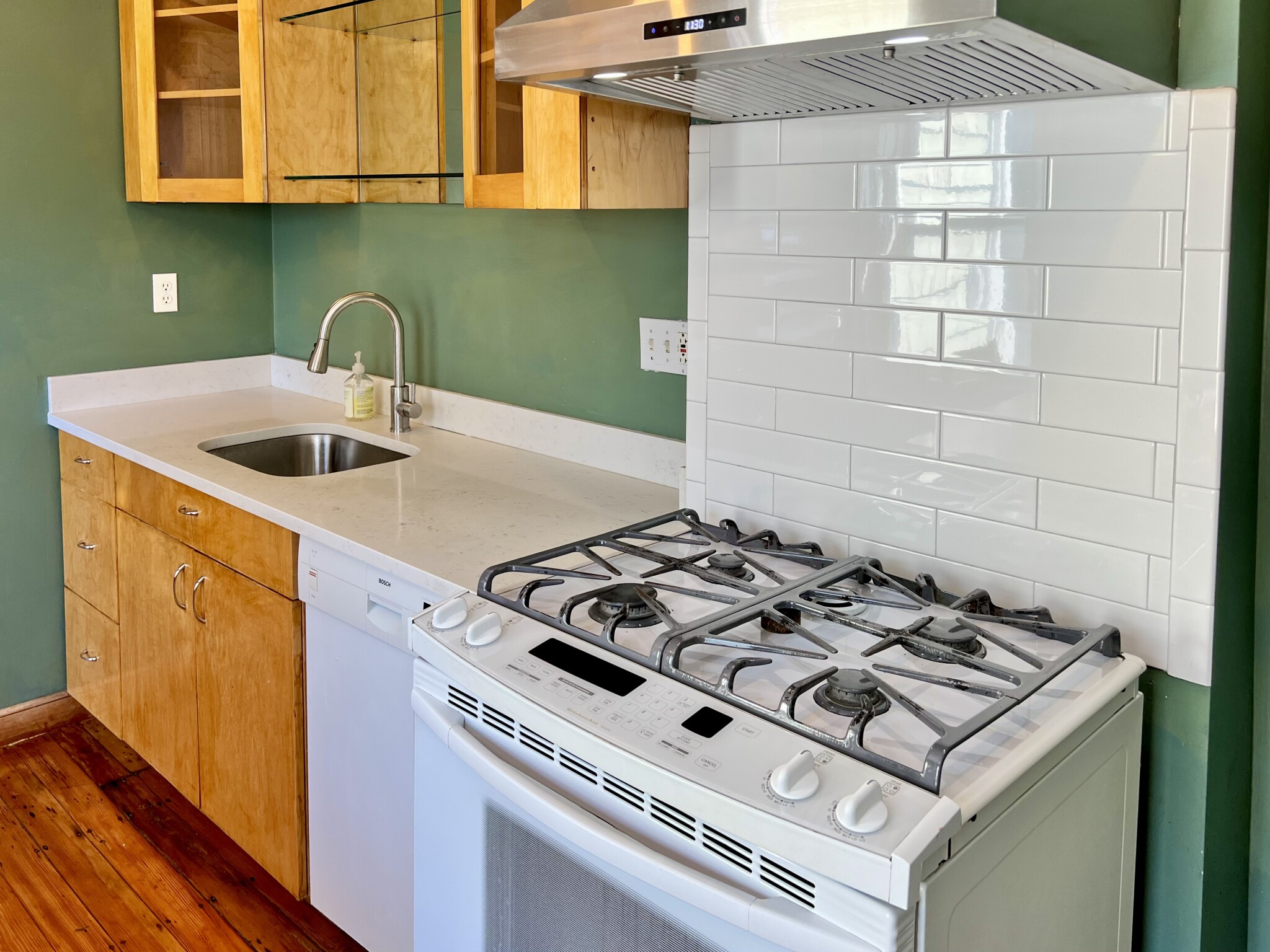 Photos of apartment on Fairmont Ave.,Cambridge MA 02139