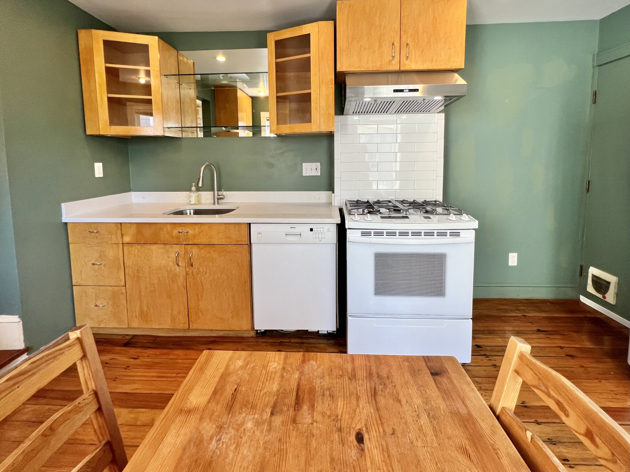 Photos of apartment on Fairmont Ave.,Cambridge MA 02139