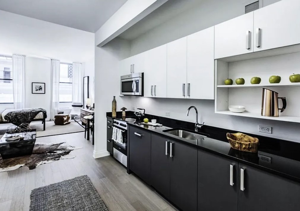 132 Cedar St., manhattan, NY - 3,906 USD/ month