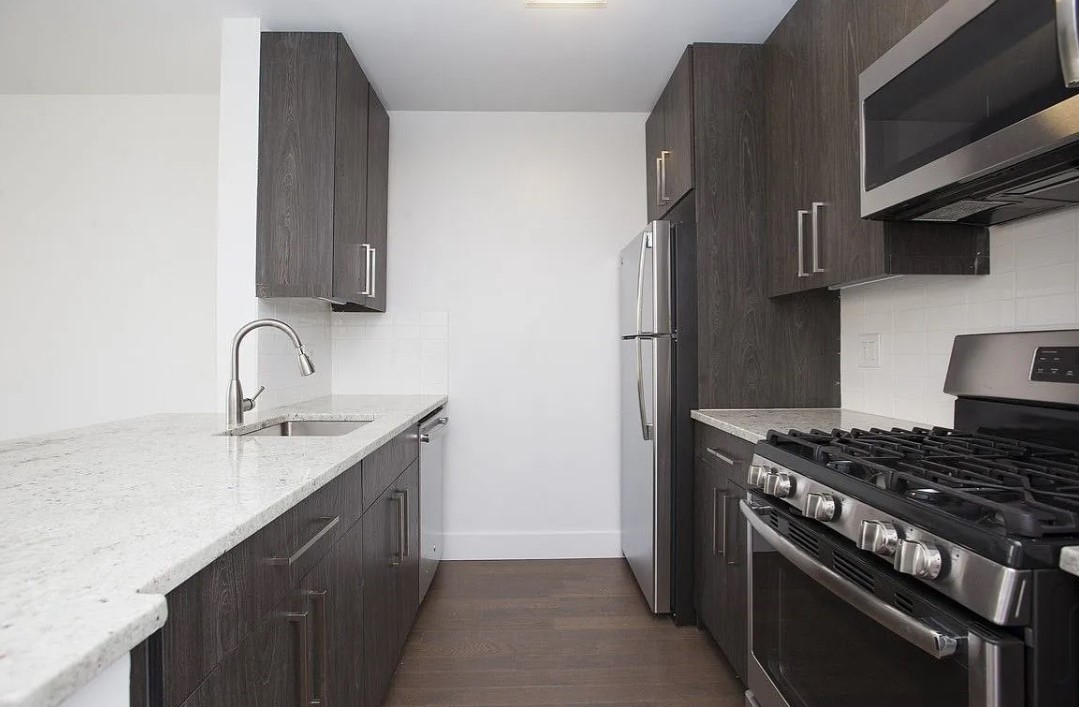 55 Battery Pl., manhattan, NY - 4,750 USD/ month