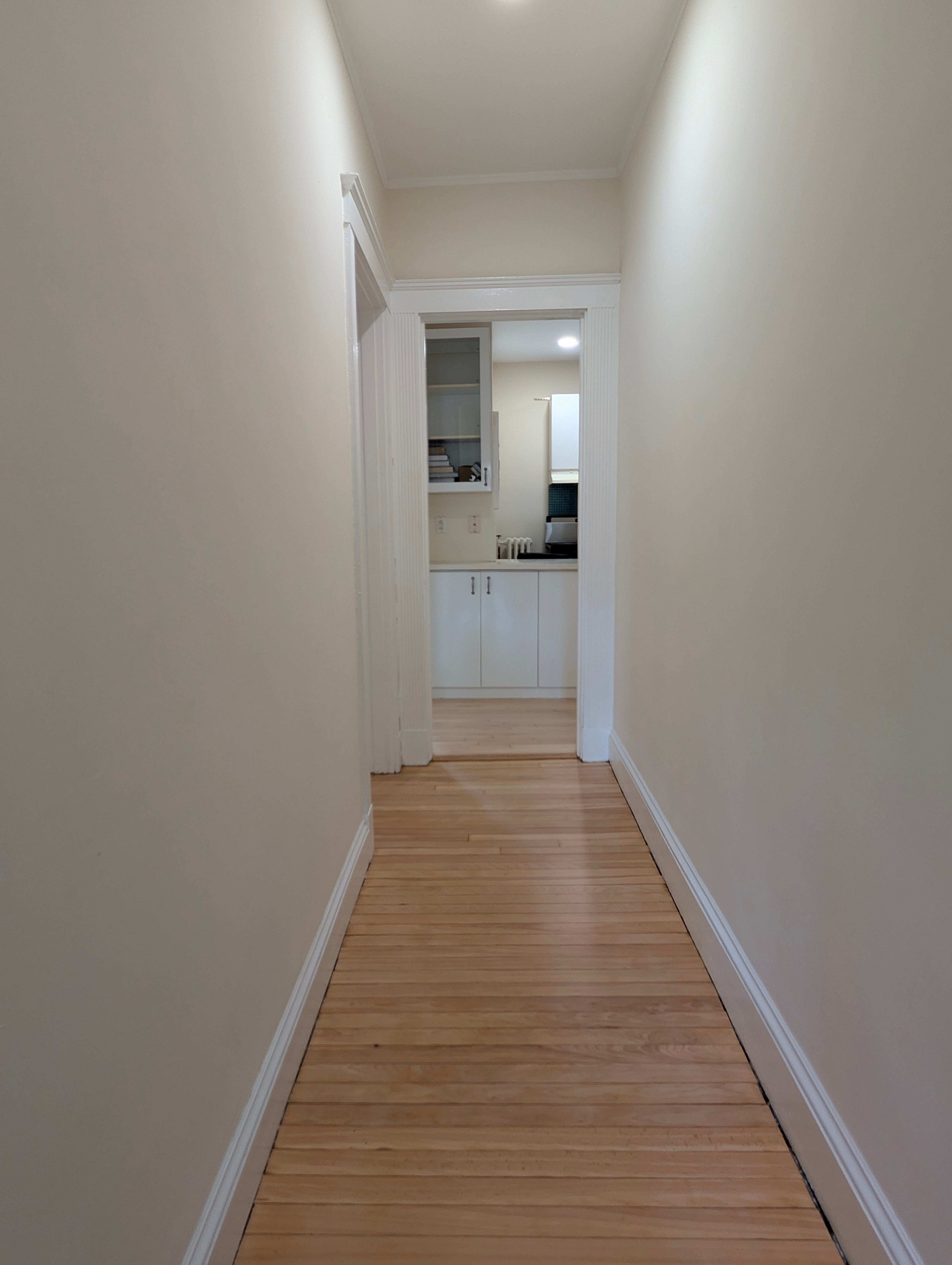 2 Claflin Rd. — Washington Square