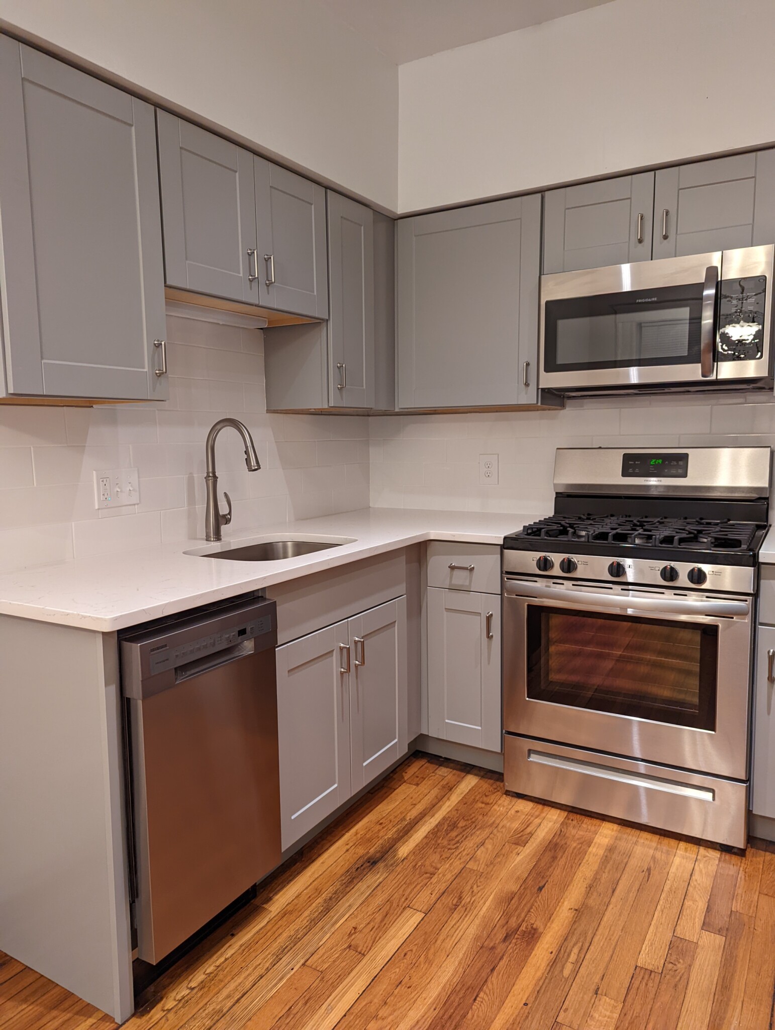 Photos of apartment on Commonwealth Ave.,Boston MA 02135