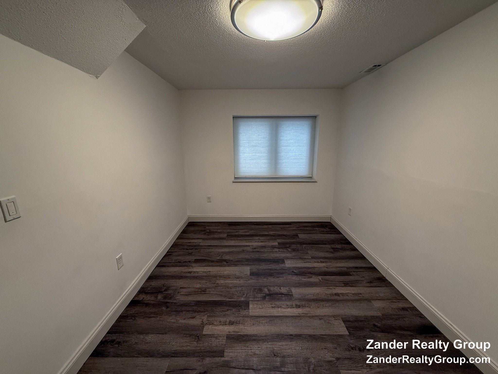 Photos of apartment on Dudley St.,Boston MA 02119