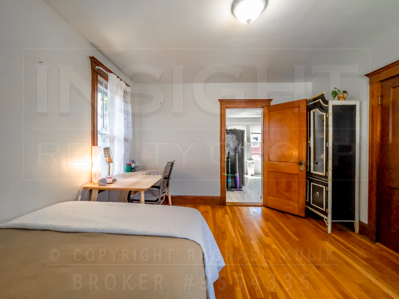 26 Saint Rose St, Jamaica Plain