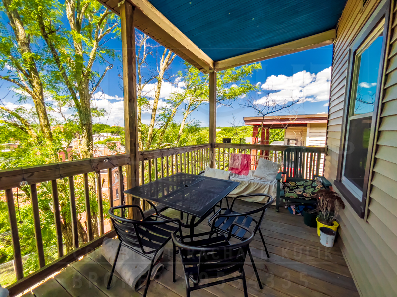 26 Saint Rose St, Jamaica Plain