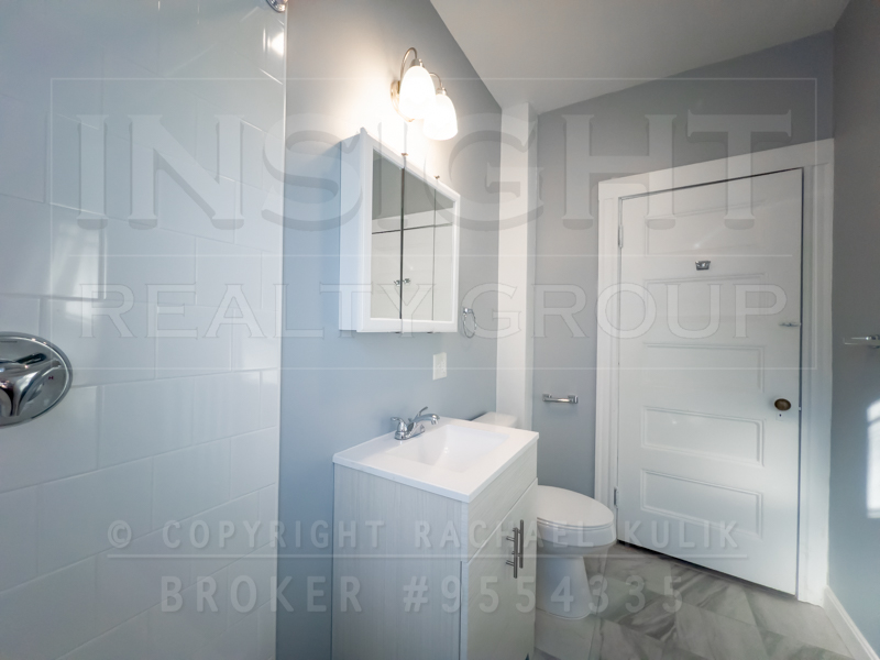 7 Adelaide St, Jamaica Plain