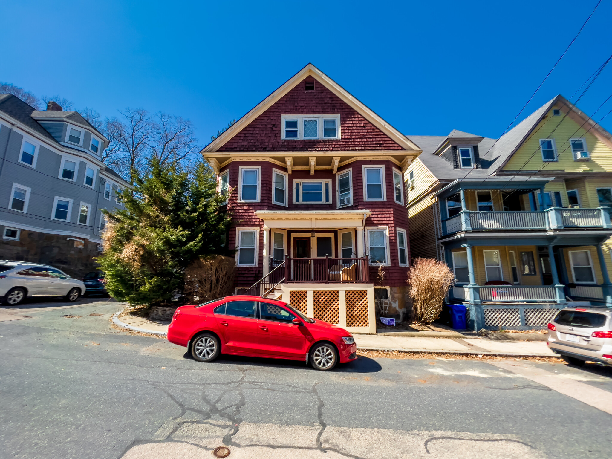 7 Adelaide St, Jamaica Plain