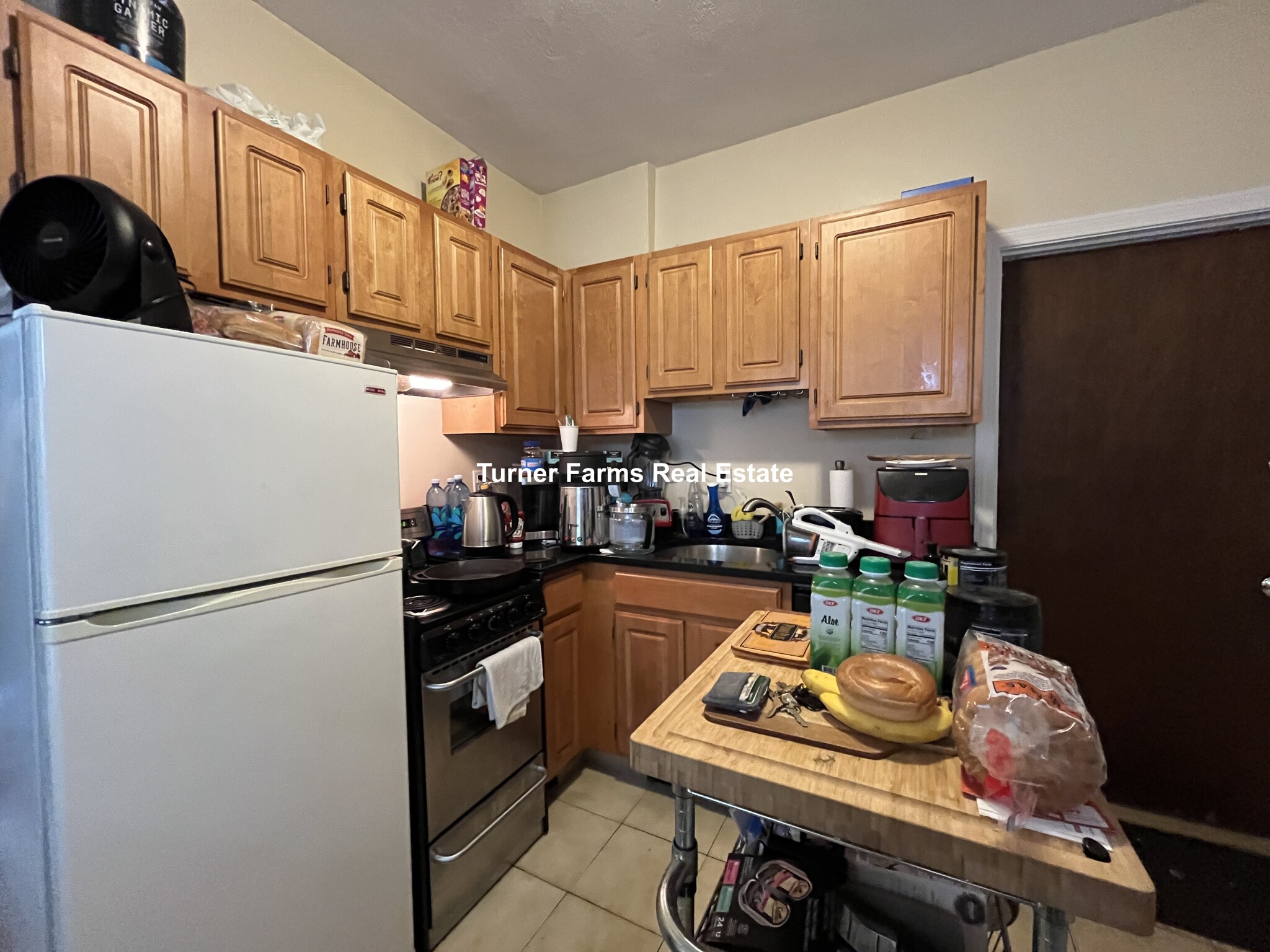 https://ygl-photos.s3.us-west-004.backblazeb2.com/12263W6658ff34e41ce.jpg