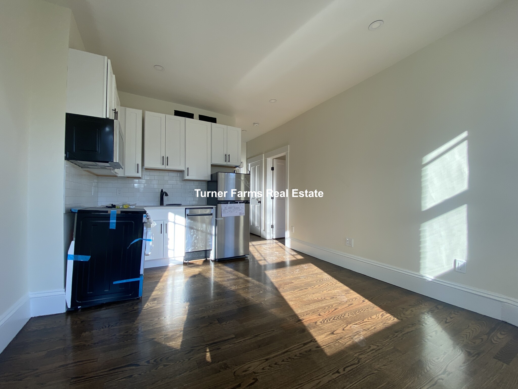 261 West Newton, Boston, MA - 3,820 USD/ month