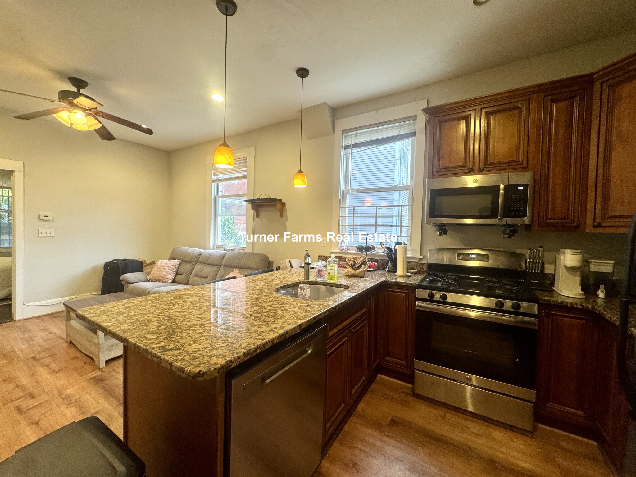 717 Parker St., Boston, MA - 8,500 USD/ month