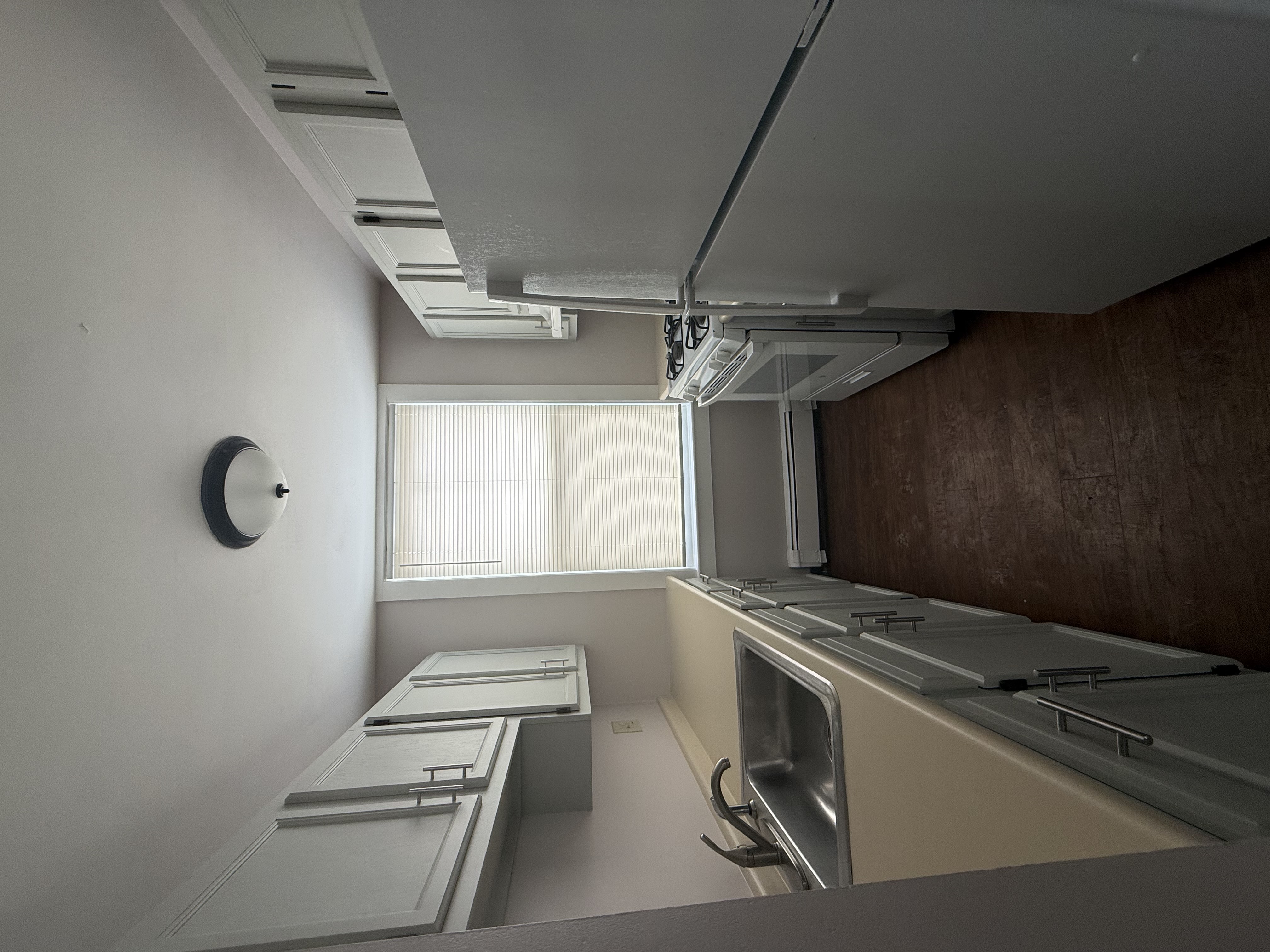 Photos of apartment on Winthrop St.,Boston MA 02119