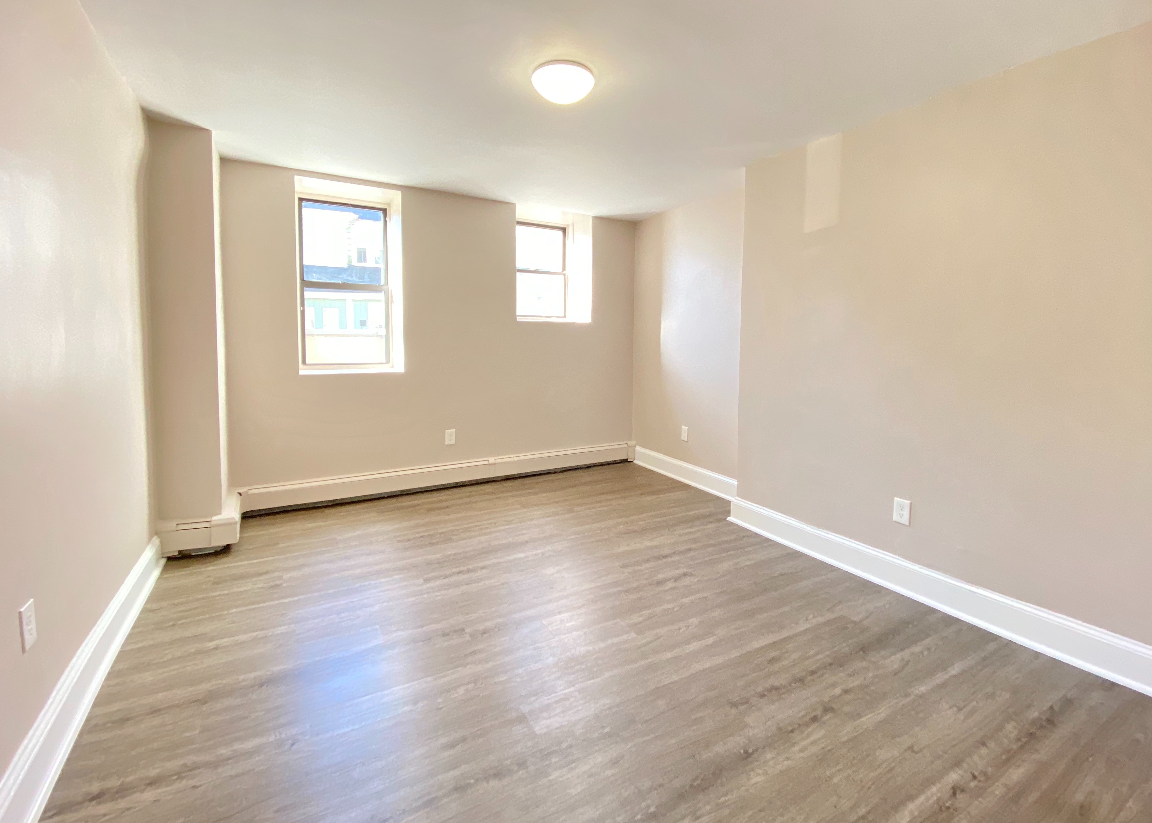 Photos of apartment on Waverly St.,Boston MA 02119