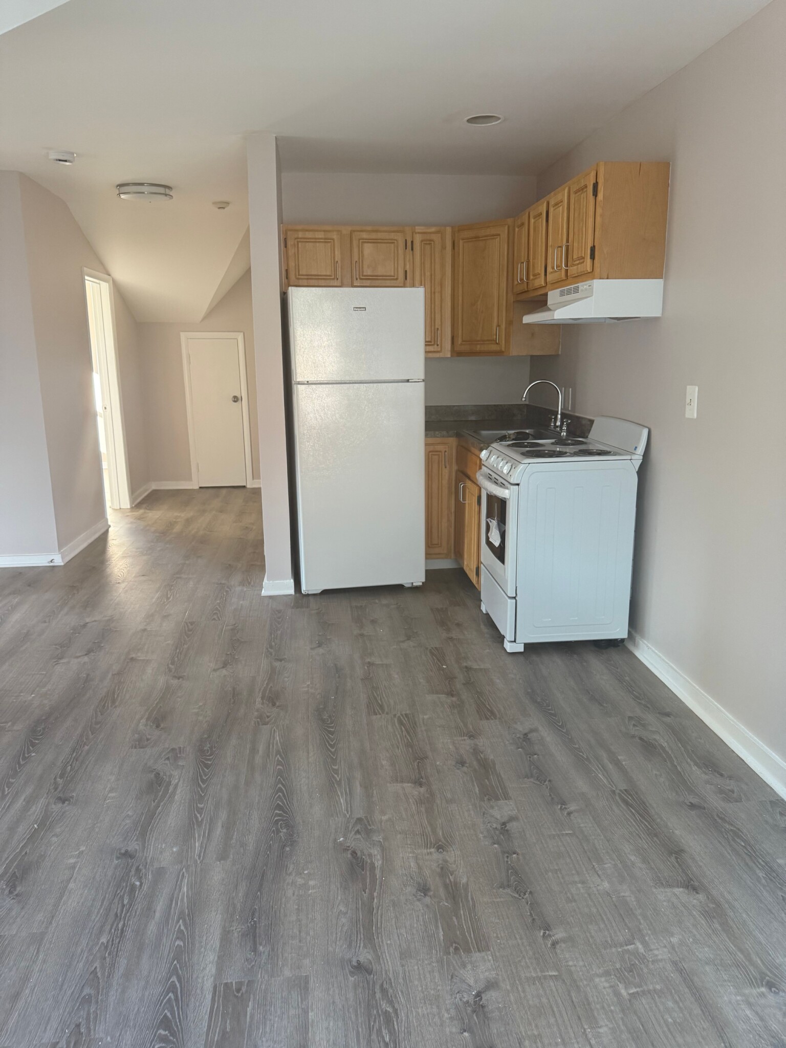 Photos of apartment on Bowdoin Ave.,Boston MA 02121