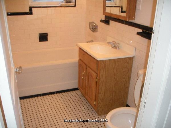 1788 Beacon St, Washington Square