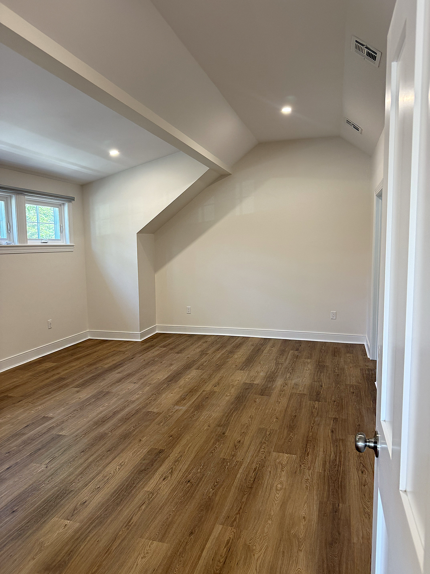 Photos of apartment on Edgell Rd.,Framingham MA 01701