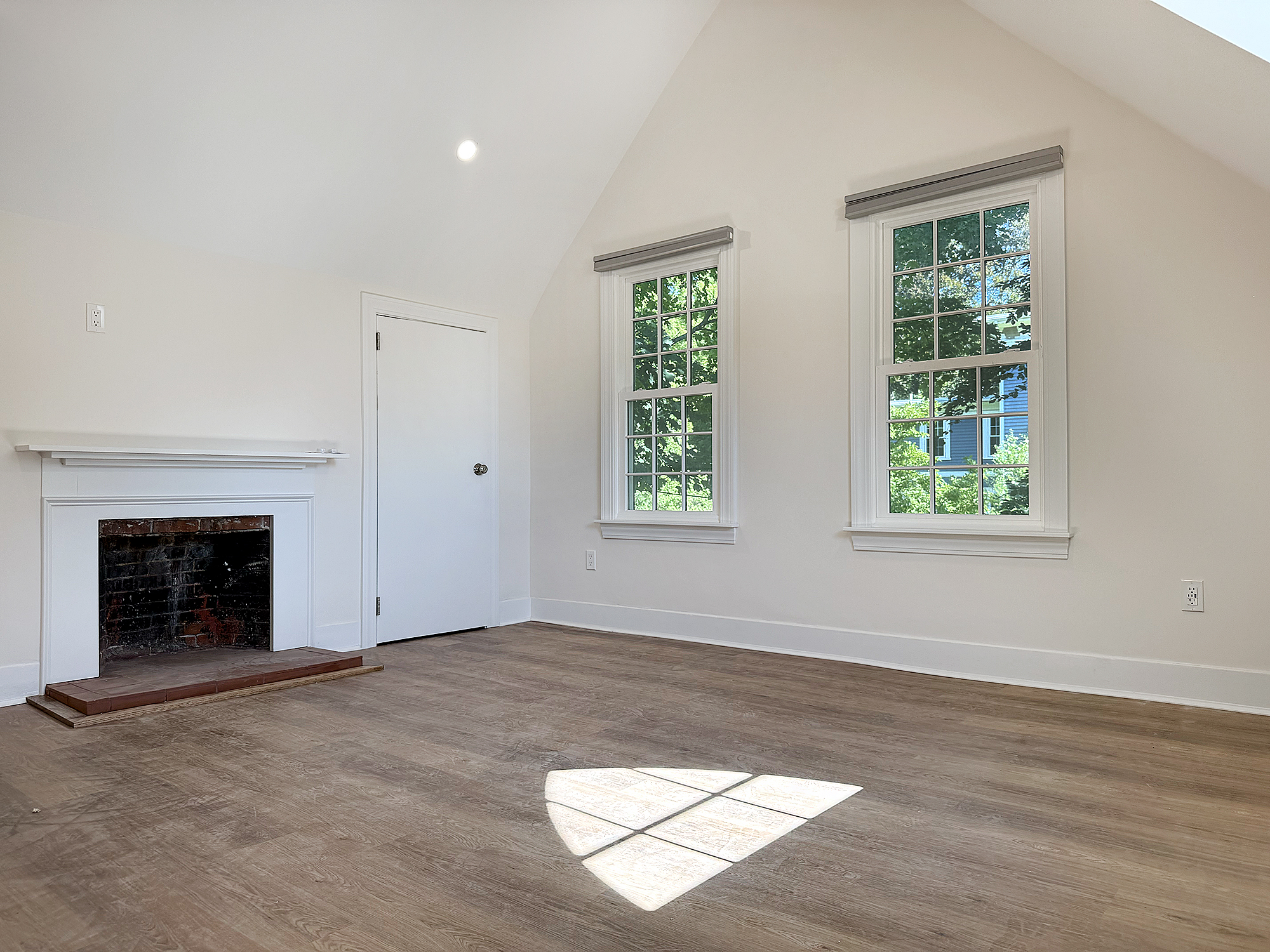 Photos of apartment on Edgell Rd.,Framingham MA 01701