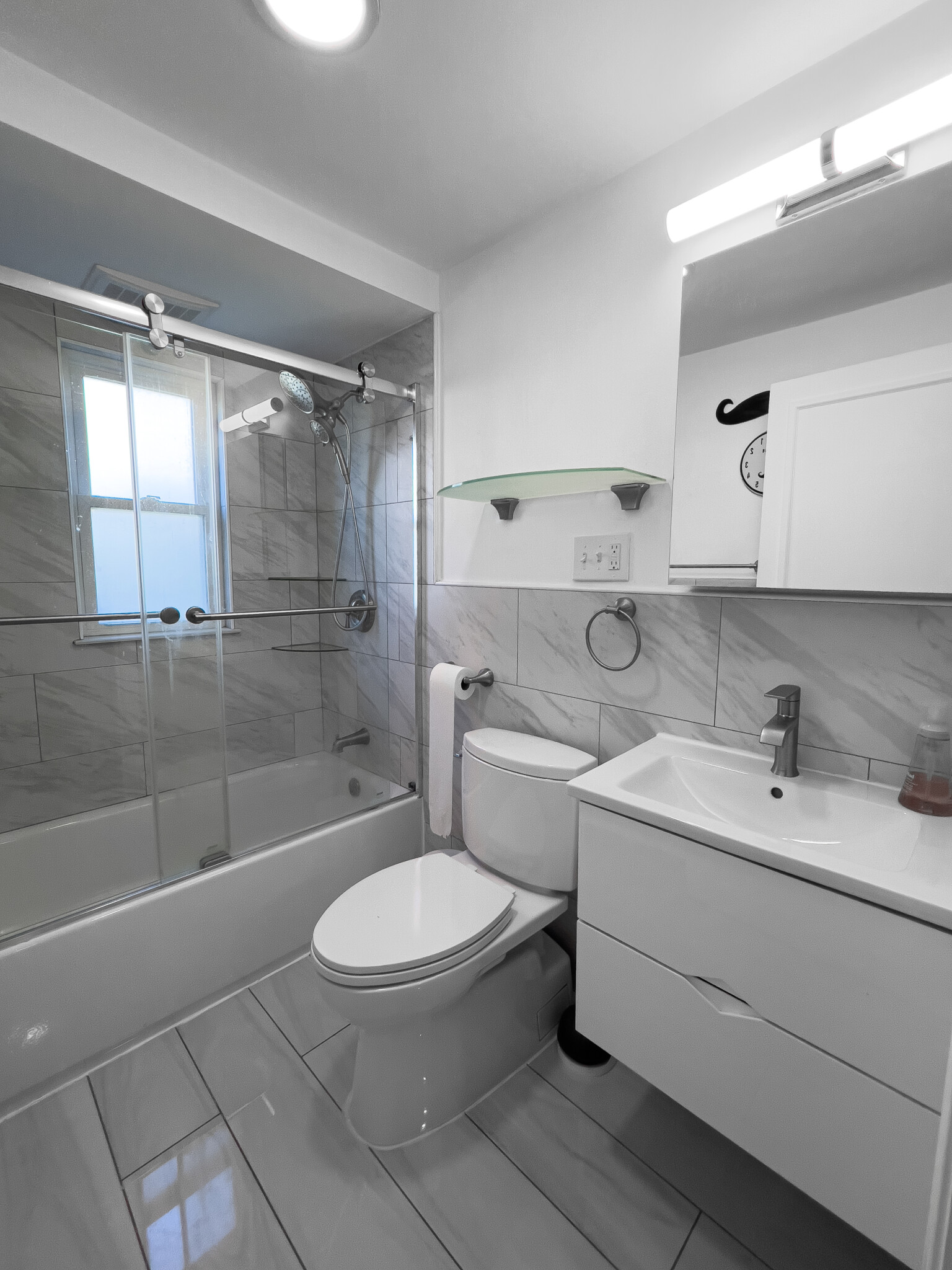 19 21 Bridges Ave, Newtonville