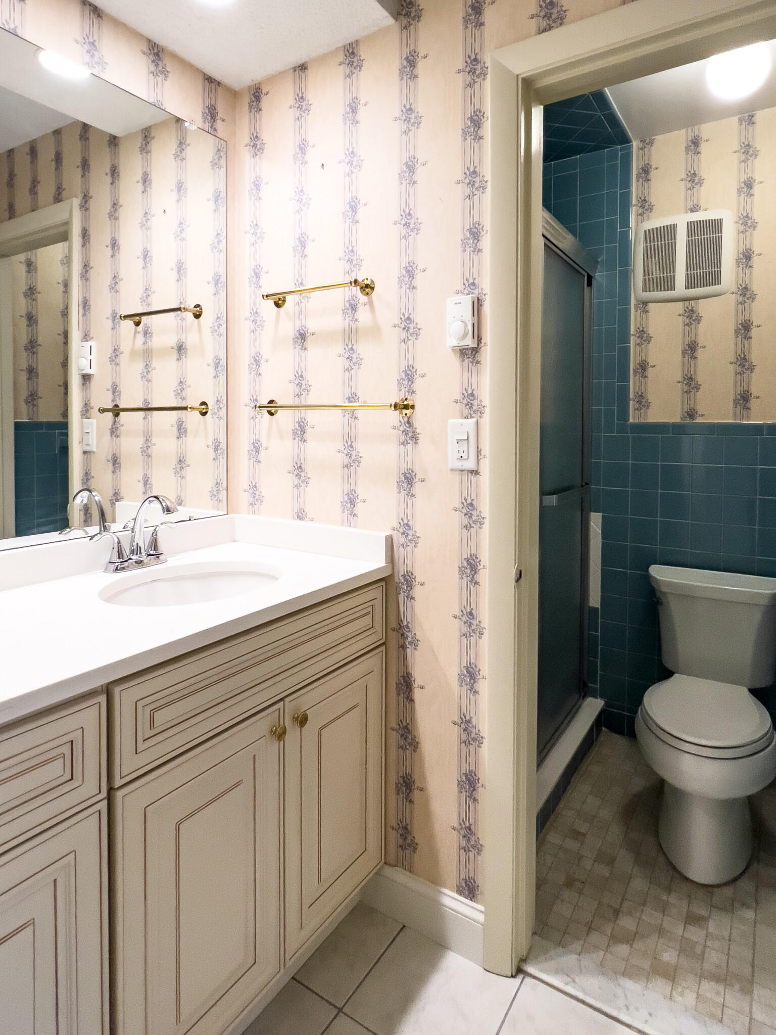 1210 Greendale Ave, Needham