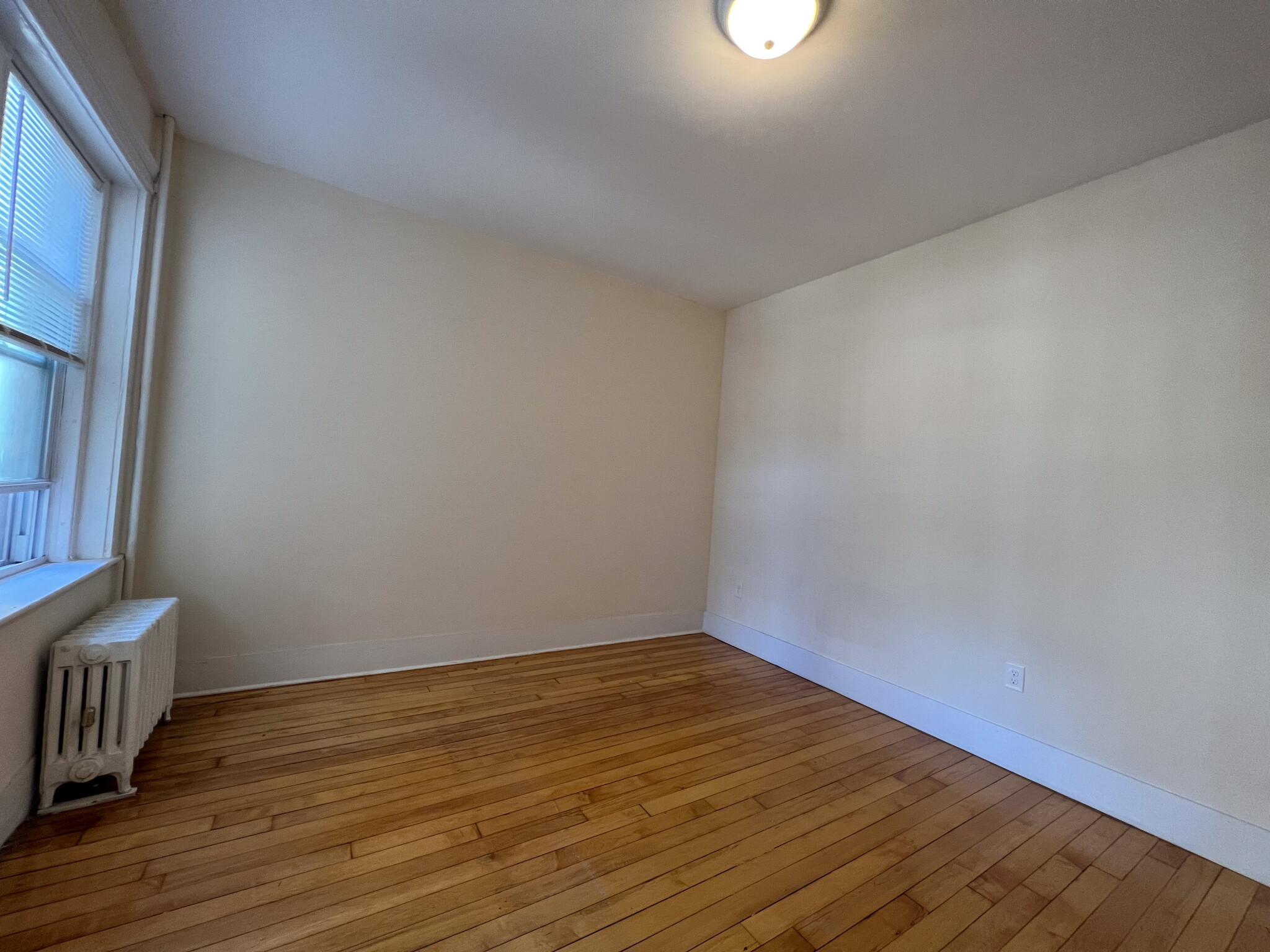 215 Harvard Ave, Allston