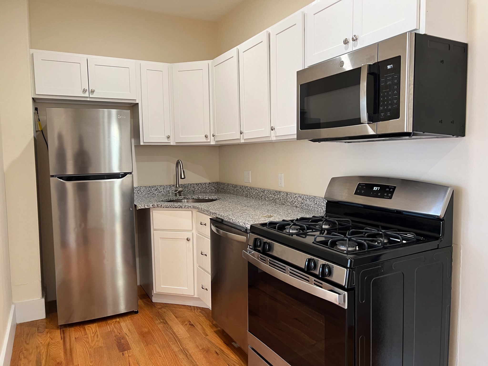 215 Harvard Ave, Allston