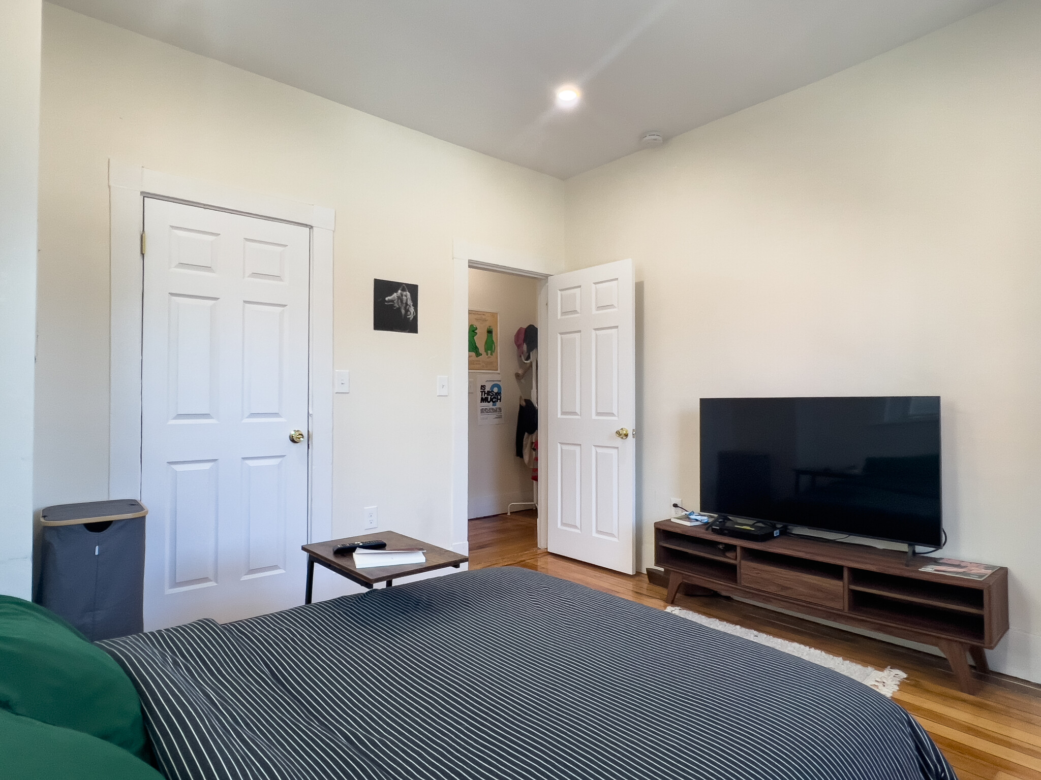 215 Harvard Ave, Brighton