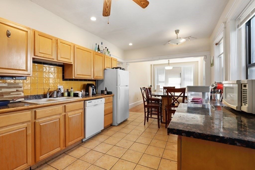 21 Royal St, Allston