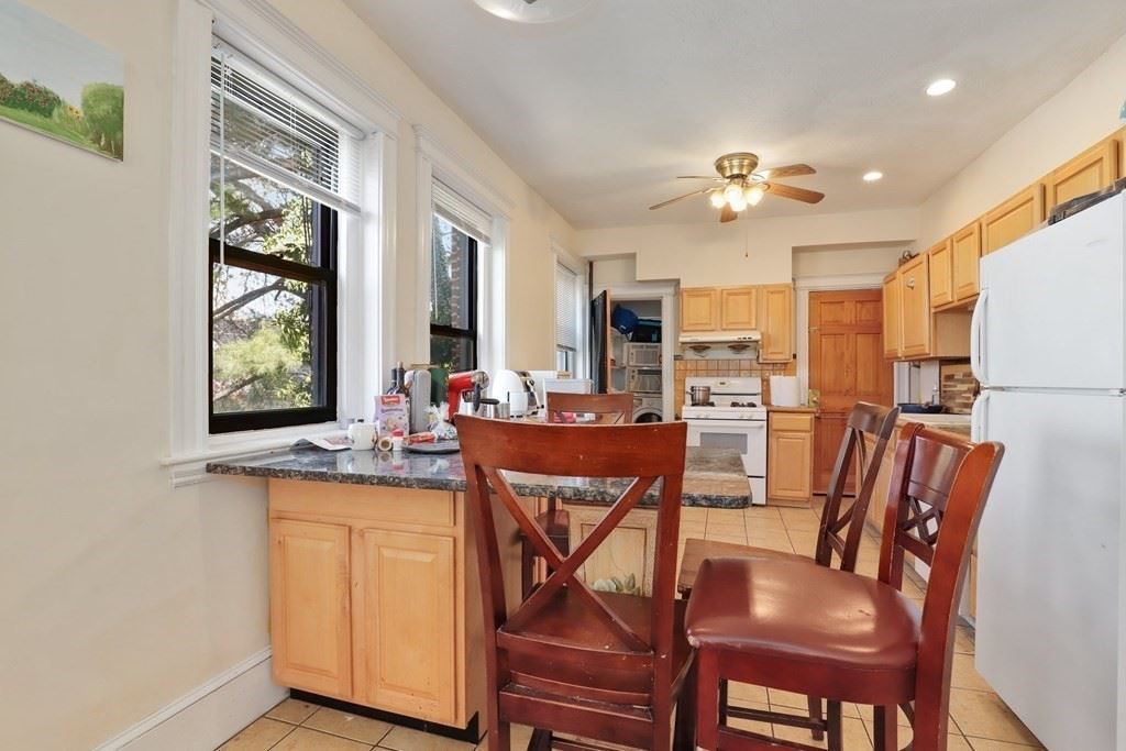 21 Royal St, Allston