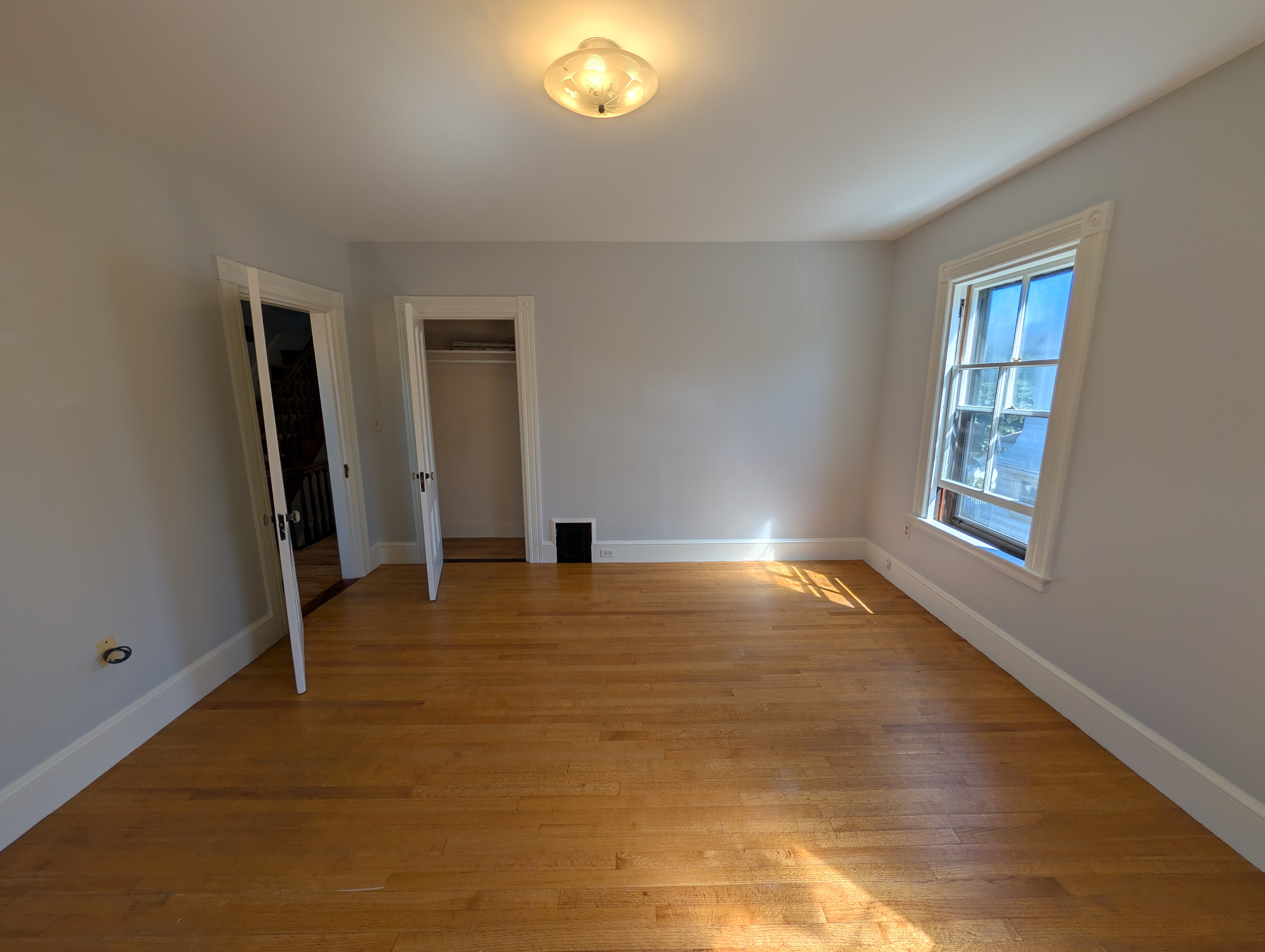 Photos of apartment on Maple St.,Watertown MA 02472
