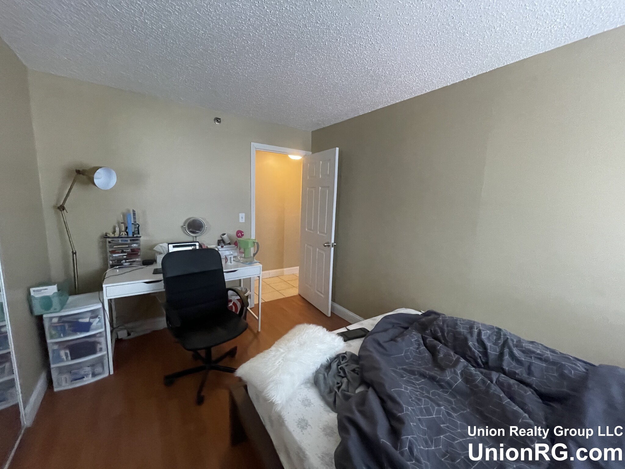 15 North Beacon St, Allston