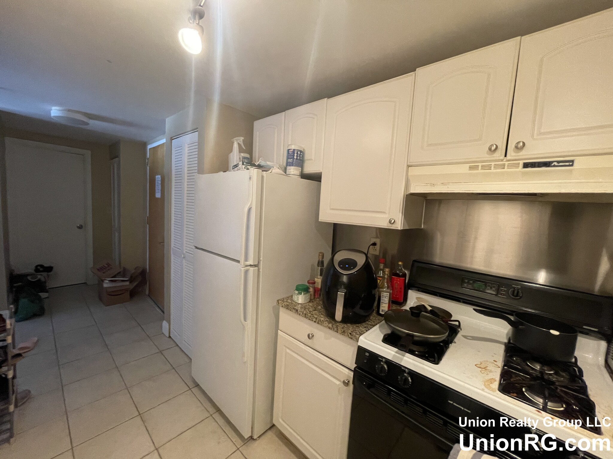 15 North Beacon St, Allston