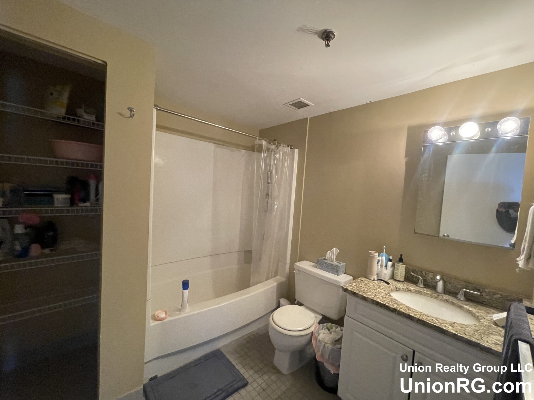 15 North Beacon St, Allston