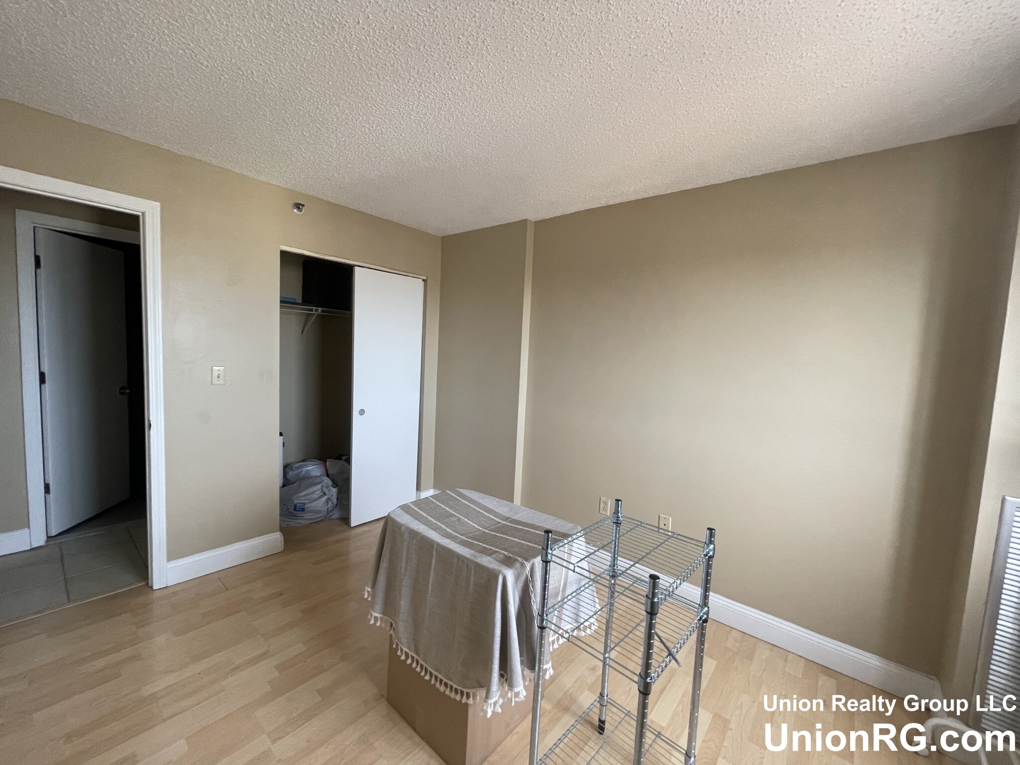 15 North Beacon St, Allston