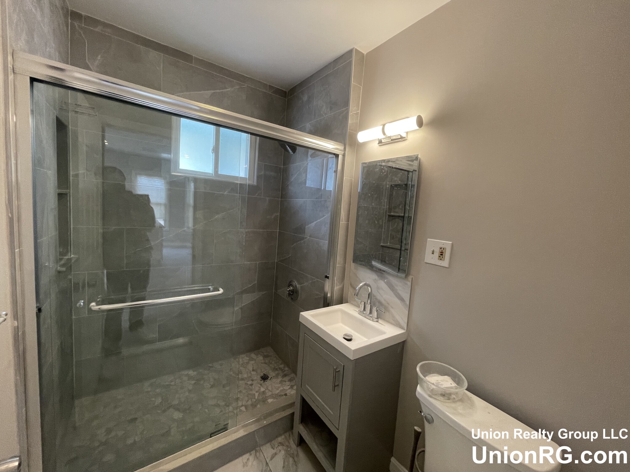 5 bed, 2.5 bath apartment for rent at 44 Long Ave Unit 3, Allston — photo 10 of 31