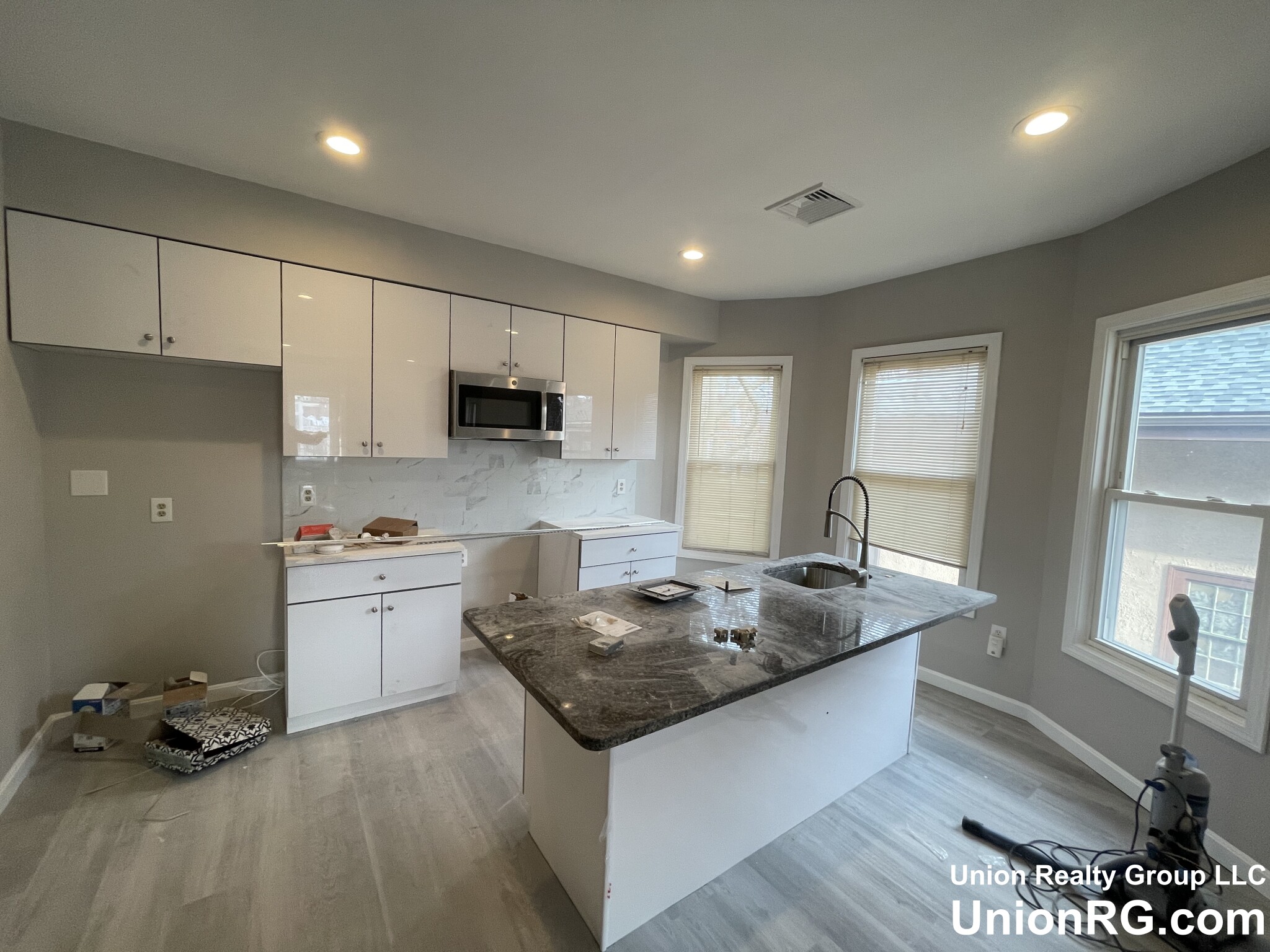 5 bed, 2.5 bath apartment for rent at 44 Long Ave Unit 3, Allston — photo 2 of 31