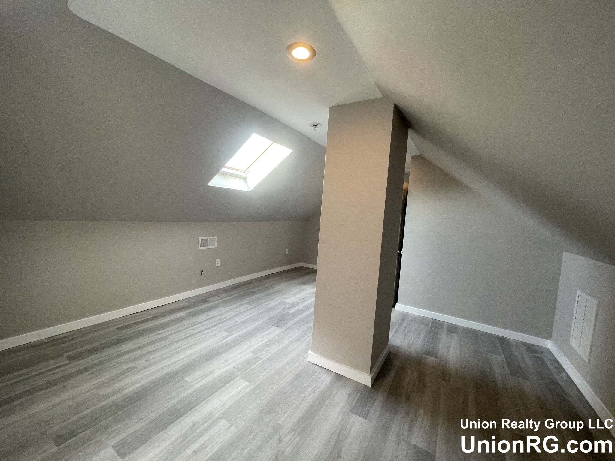 5 bed, 2.5 bath apartment for rent at 44 Long Ave Unit 3, Allston — photo 8 of 31