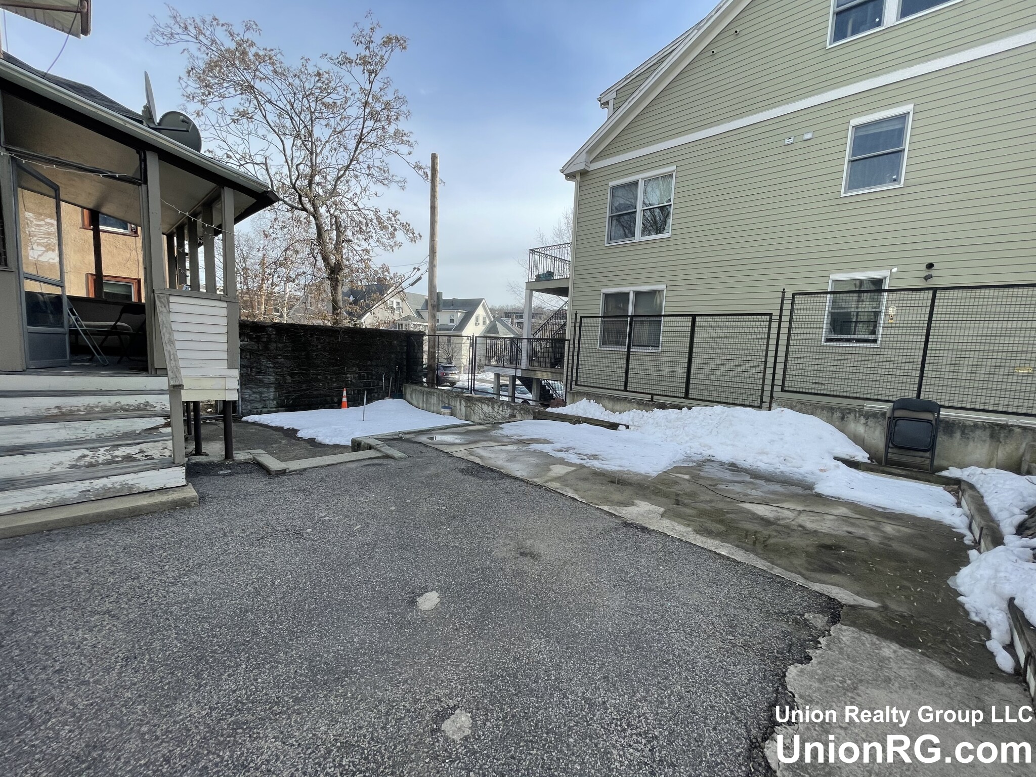 5 bed, 2.5 bath apartment for rent at 44 Long Ave Unit 3, Allston — photo 18 of 31