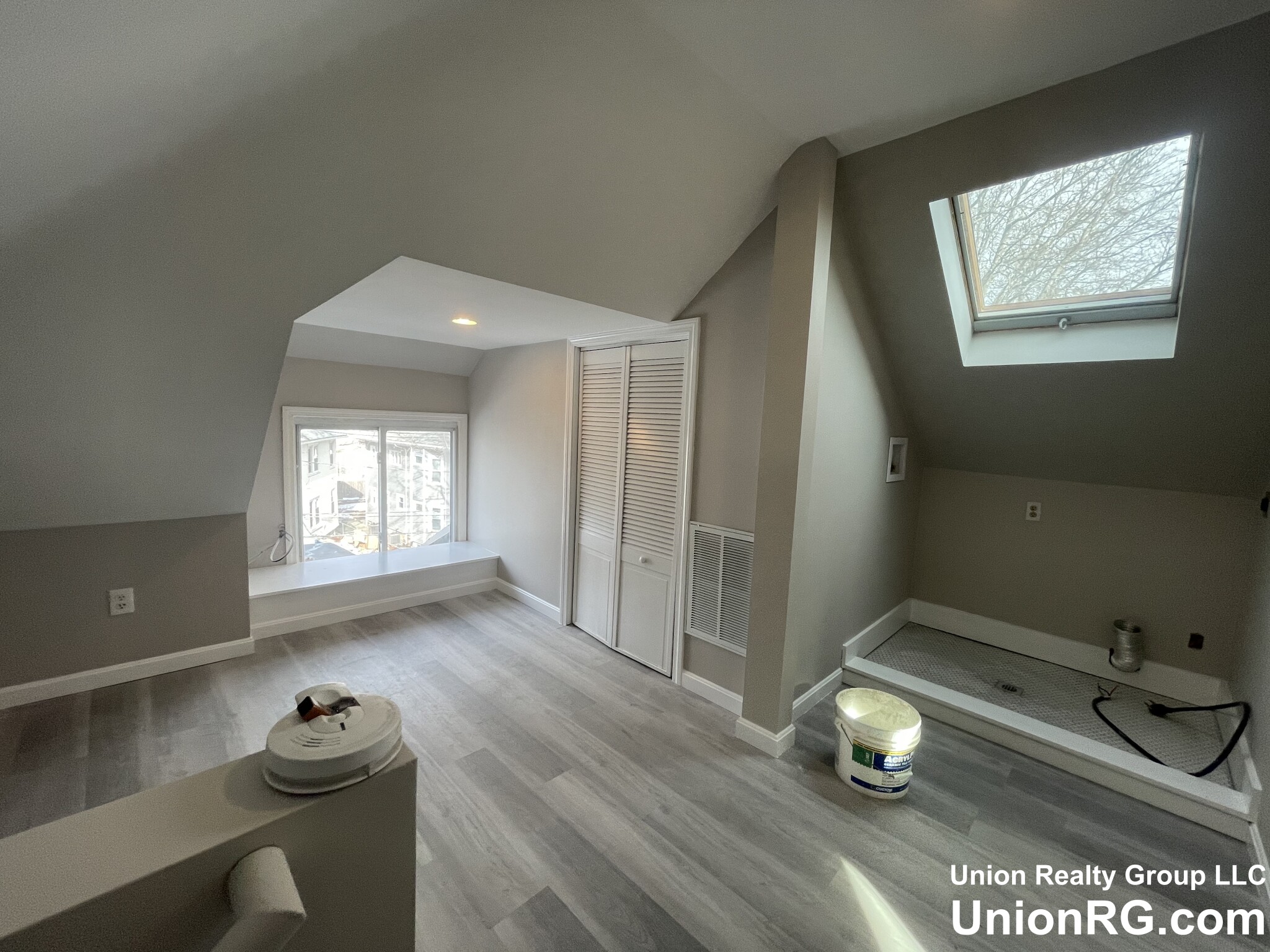 5 bed, 2.5 bath apartment for rent at 44 Long Ave Unit 3, Allston — photo 13 of 31