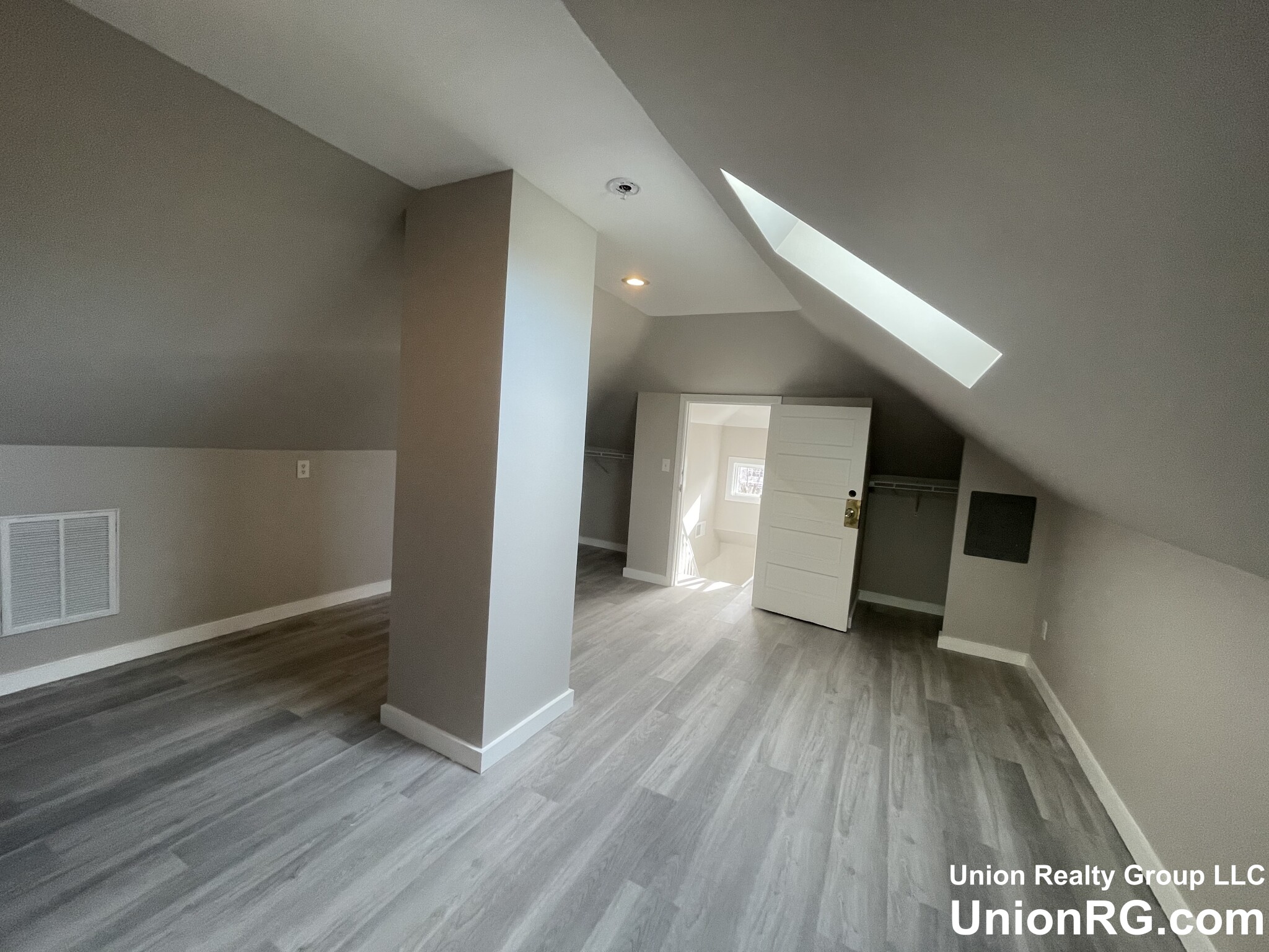 5 bed, 2.5 bath apartment for rent at 44 Long Ave Unit 3, Allston — photo 11 of 31