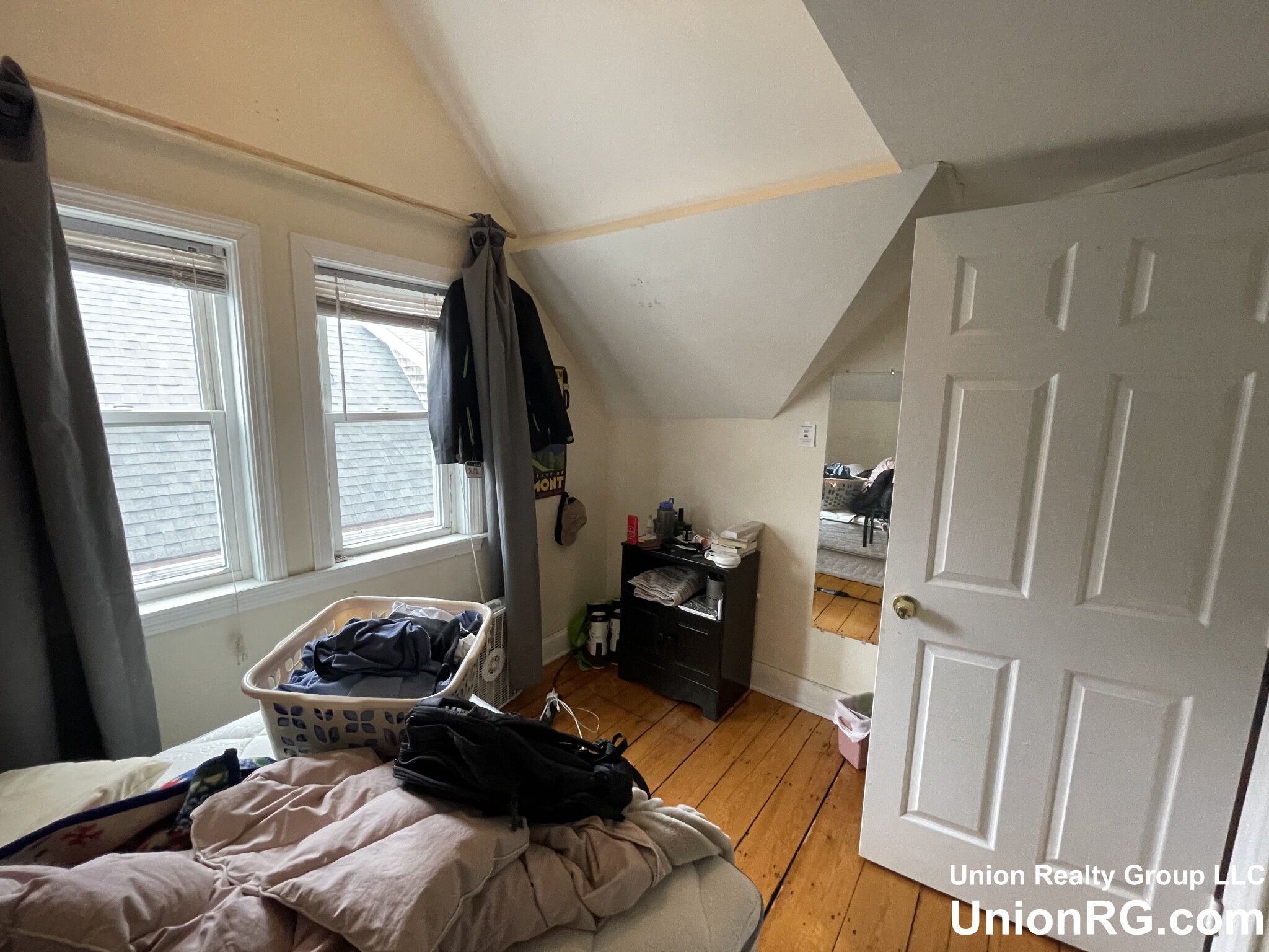 4 bed, 2 bath apartment for rent at 18 Brackett St, Brighton — photo 20 of 32