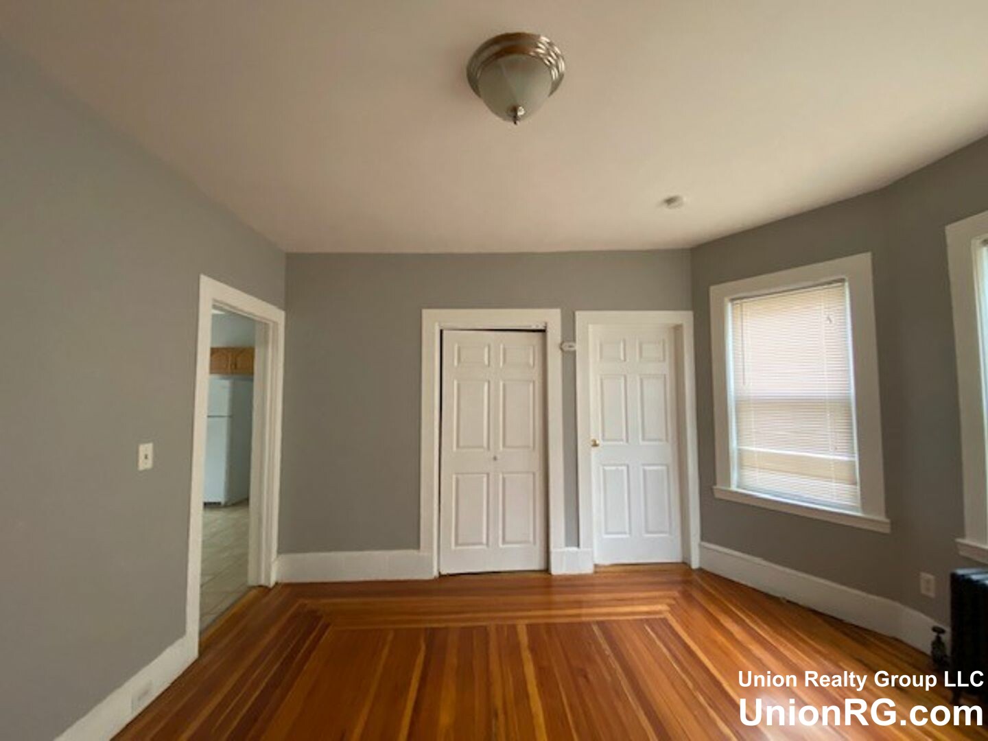 3 bed, 1 bath apartment for rent at 62 Burt St Unit 3, Dorchester — photo 2 of 6