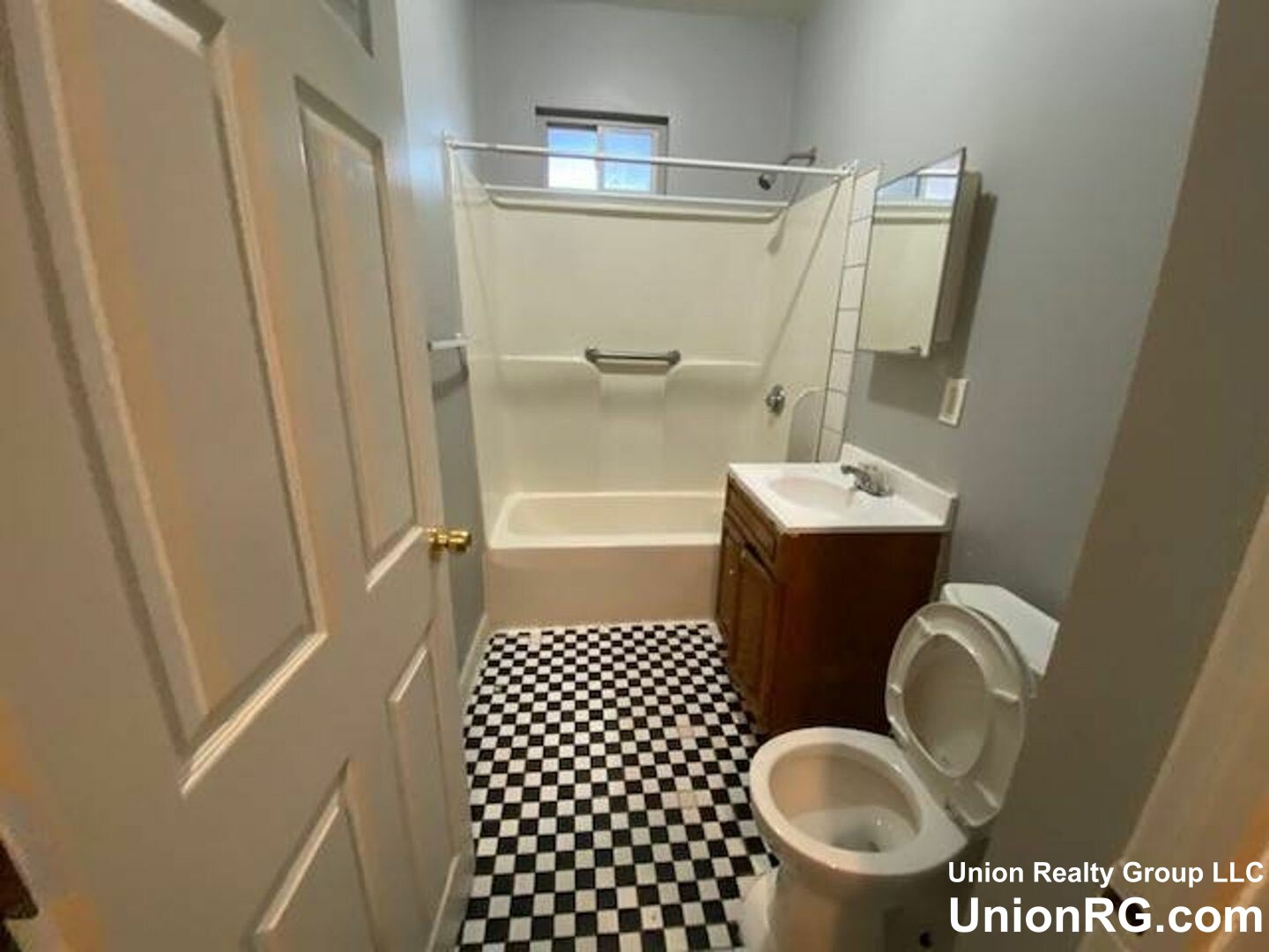 3 bed, 1 bath apartment for rent at 70 Bragdon St Unit 2, Boston — photo 2 of 3