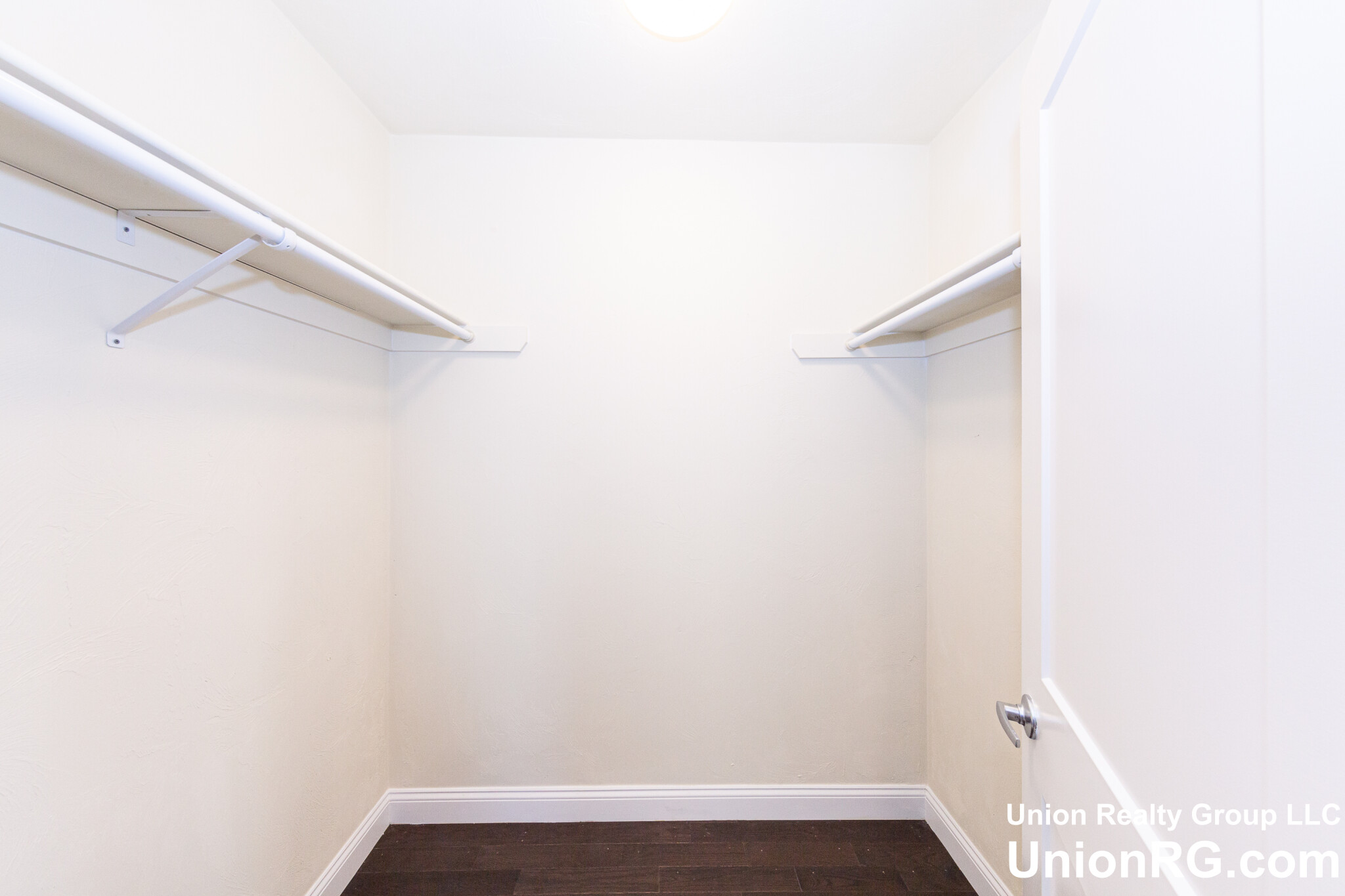 6 bed, 4+ bath apartment for rent at 5 Malvern Ter Unit N, Tufts University — photo 12 of 26
