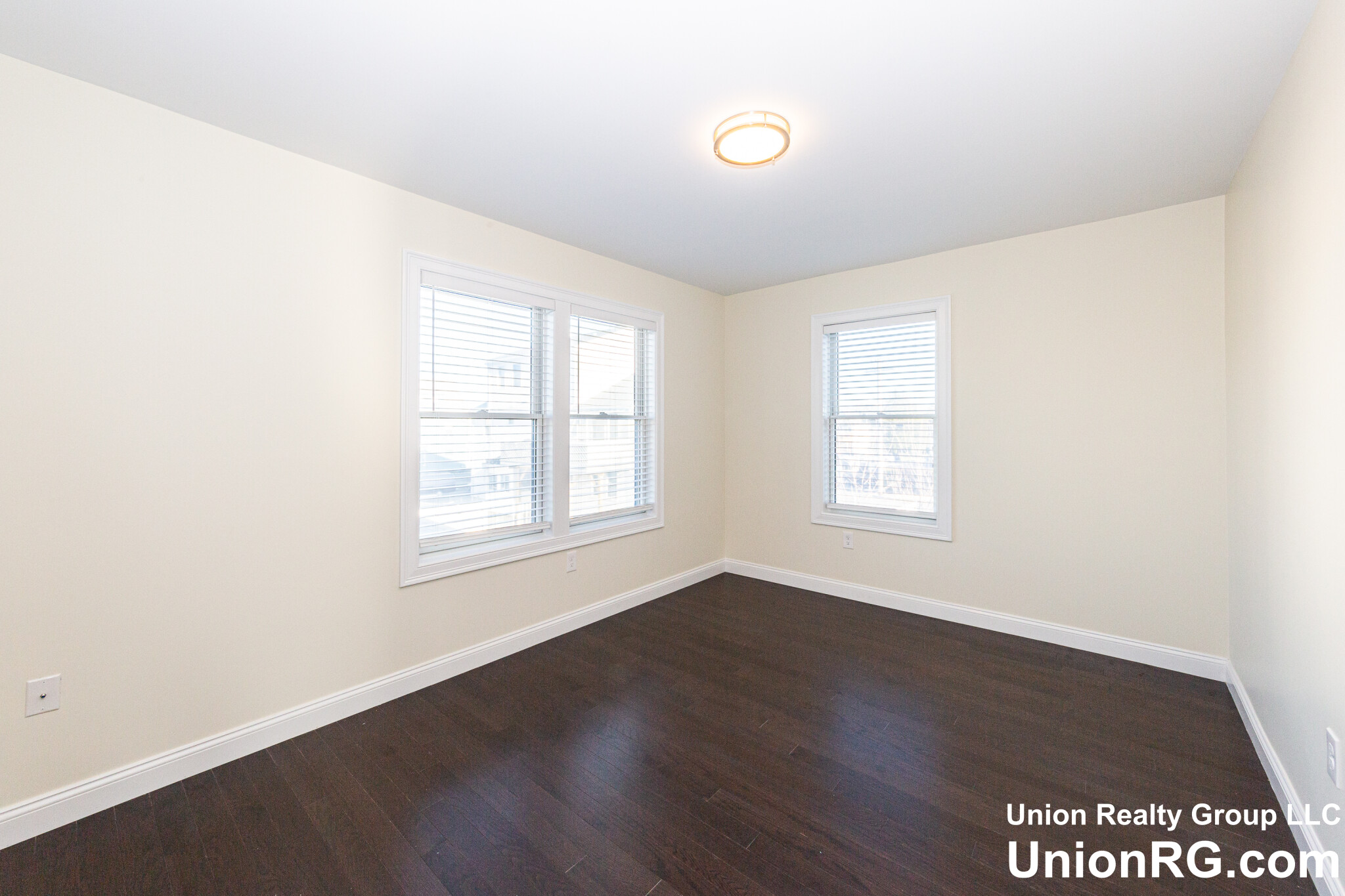 6 bed, 4+ bath apartment for rent at 5 Malvern Ter Unit N, Tufts University — photo 13 of 26