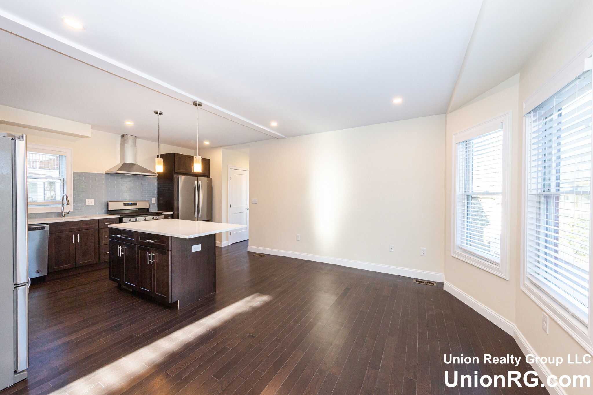 6 bed, 4+ bath apartment for rent at 5 Malvern Ter Unit N, Tufts University — photo 24 of 26