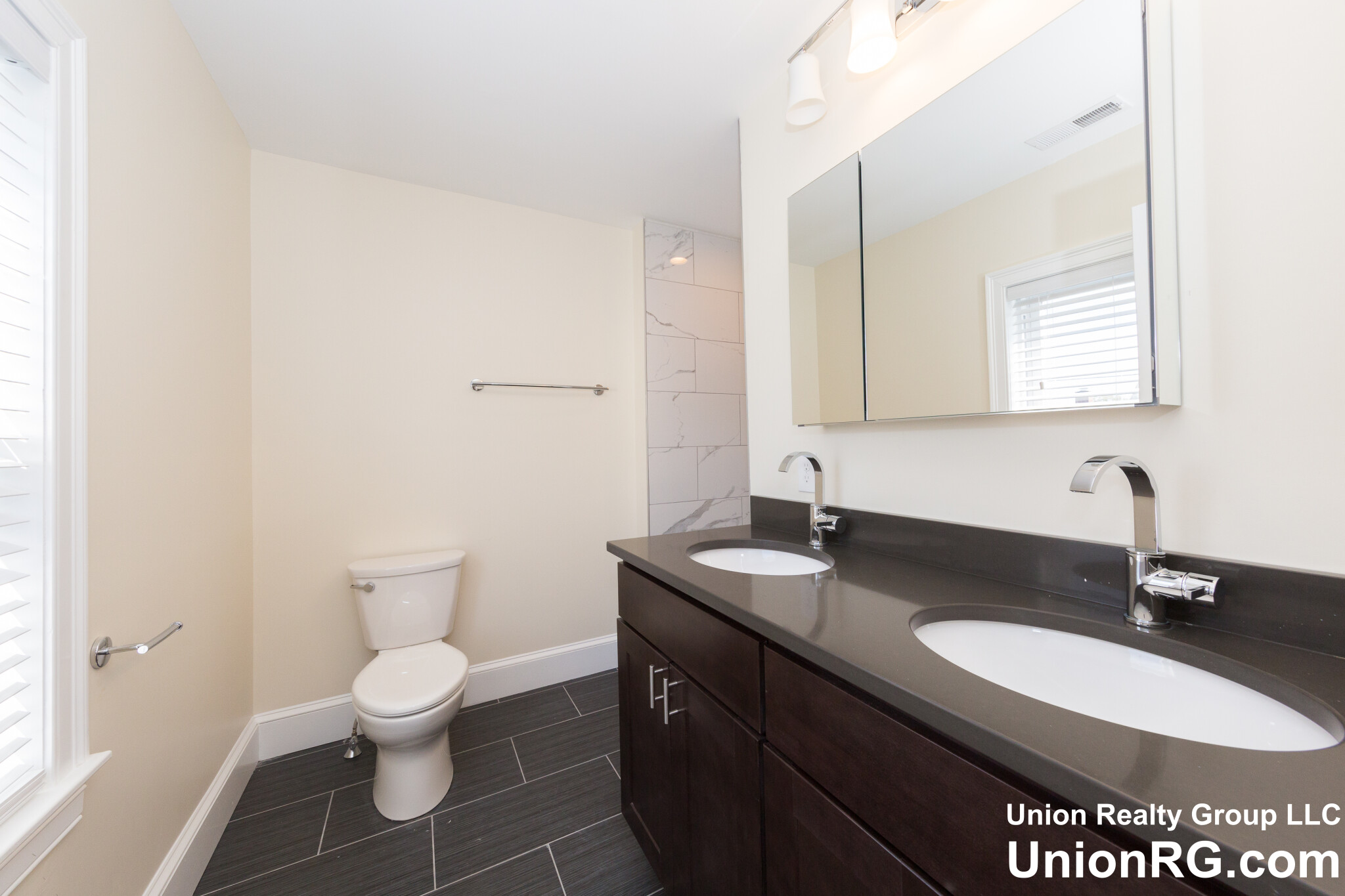 4 bed, 3 bath apartment for rent at 11 Rock Valley Ave Unit 1, Everett — photo 10 of 25