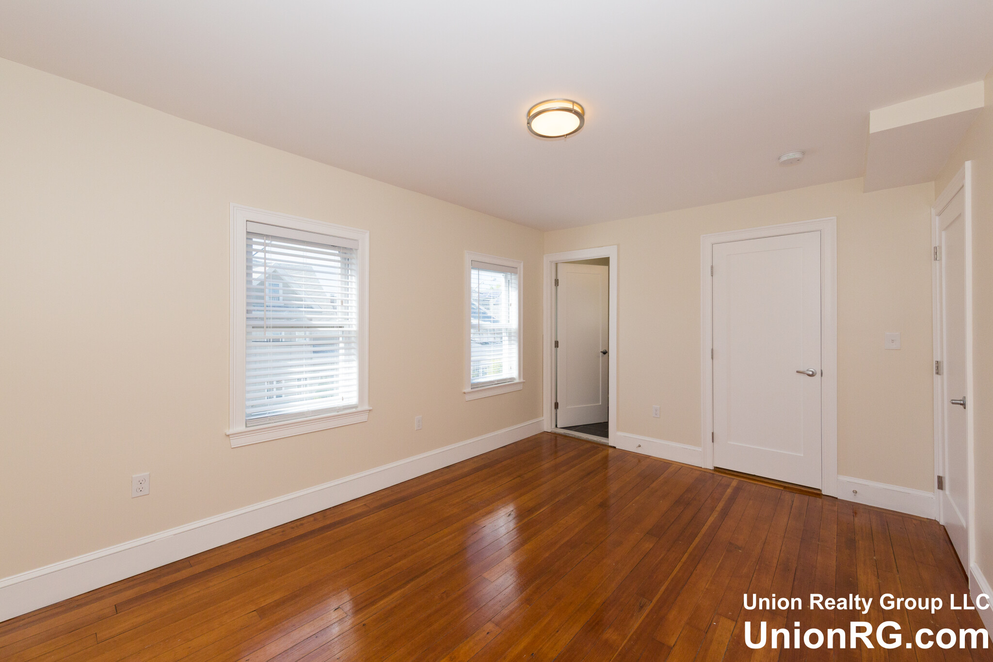 4 bed, 3 bath apartment for rent at 11 Rock Valley Ave Unit 1, Everett — photo 9 of 25