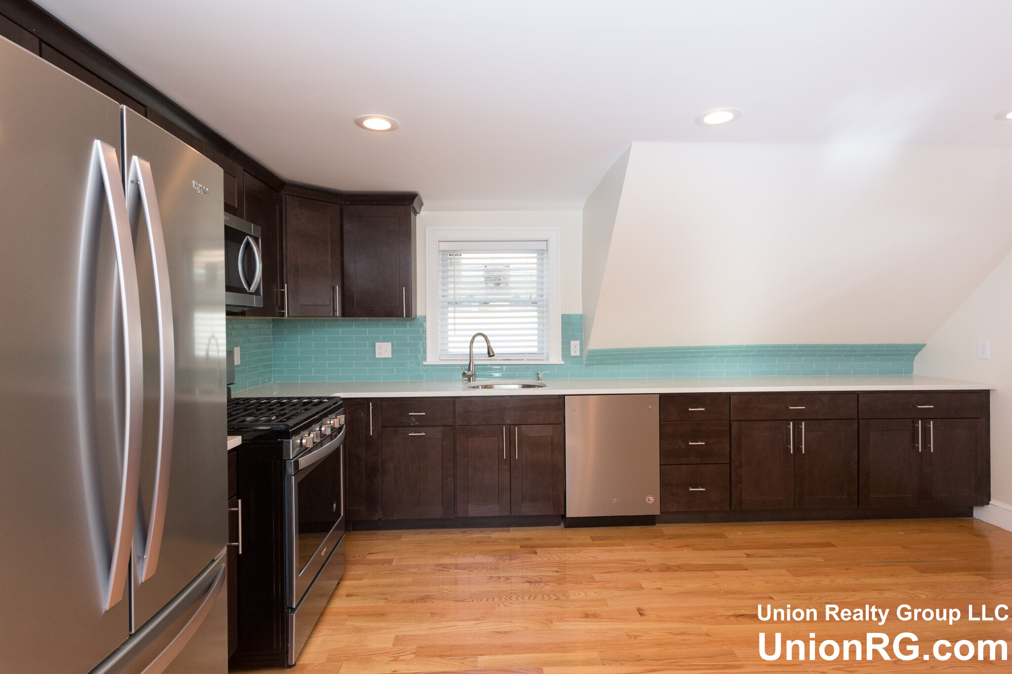 4 bed, 3 bath apartment for rent at 11 Rock Valley Ave Unit 1, Everett — photo 24 of 25